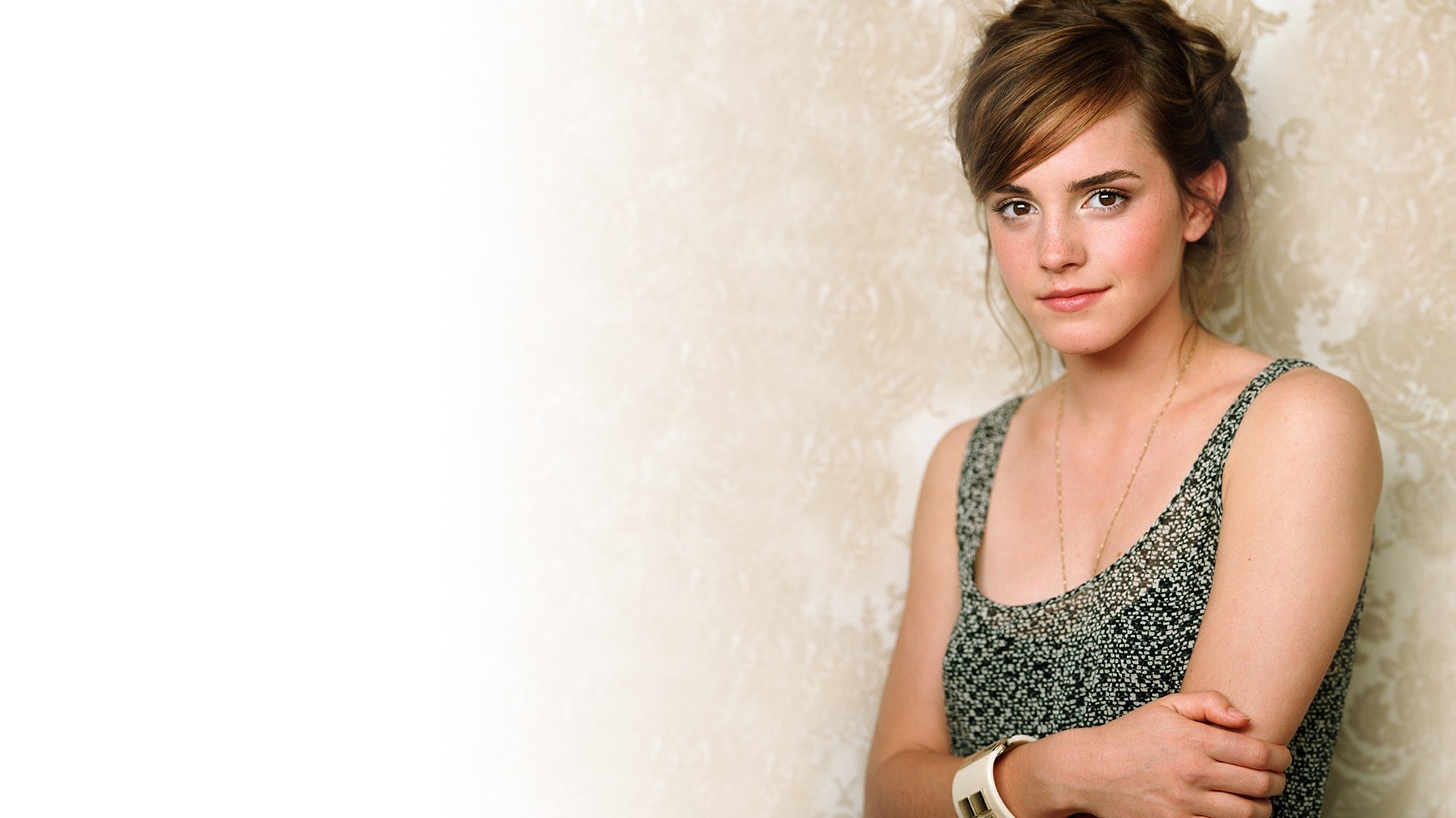 Emma Watson HD Wallpaper