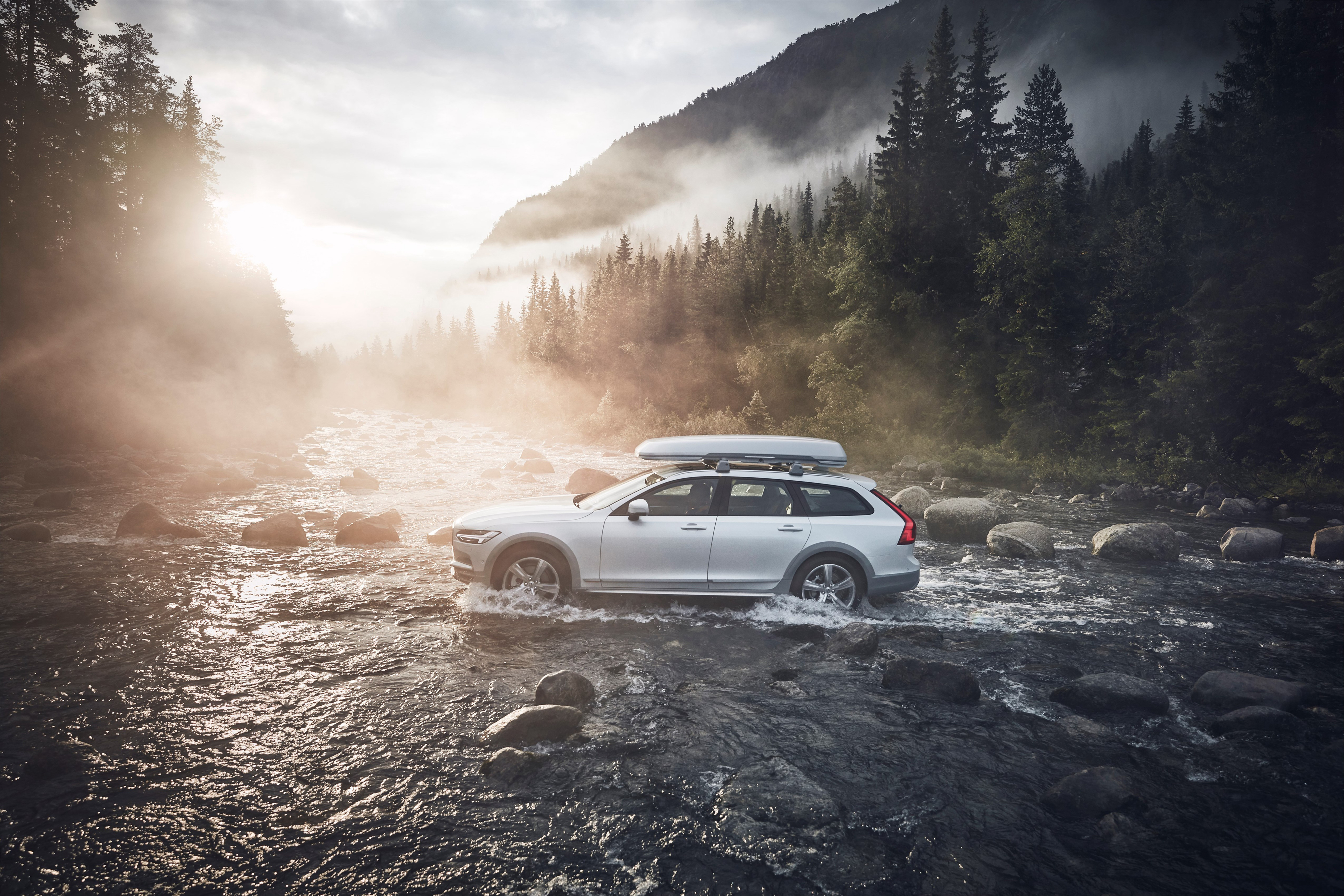 4K 2018 Volvo V90 Cross Country Ocean Race Edition HD Wallpaper