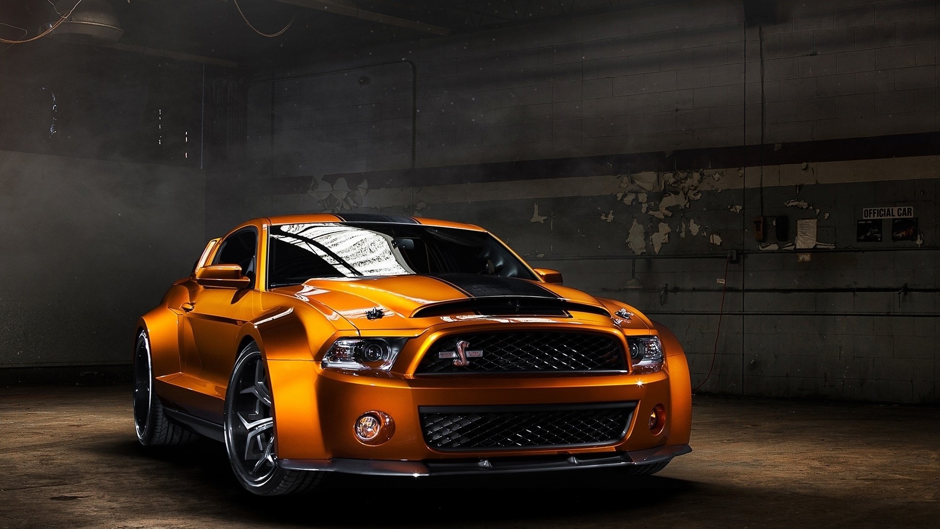 Orange Ford Shelby GT500 in garage HD Wallpaper