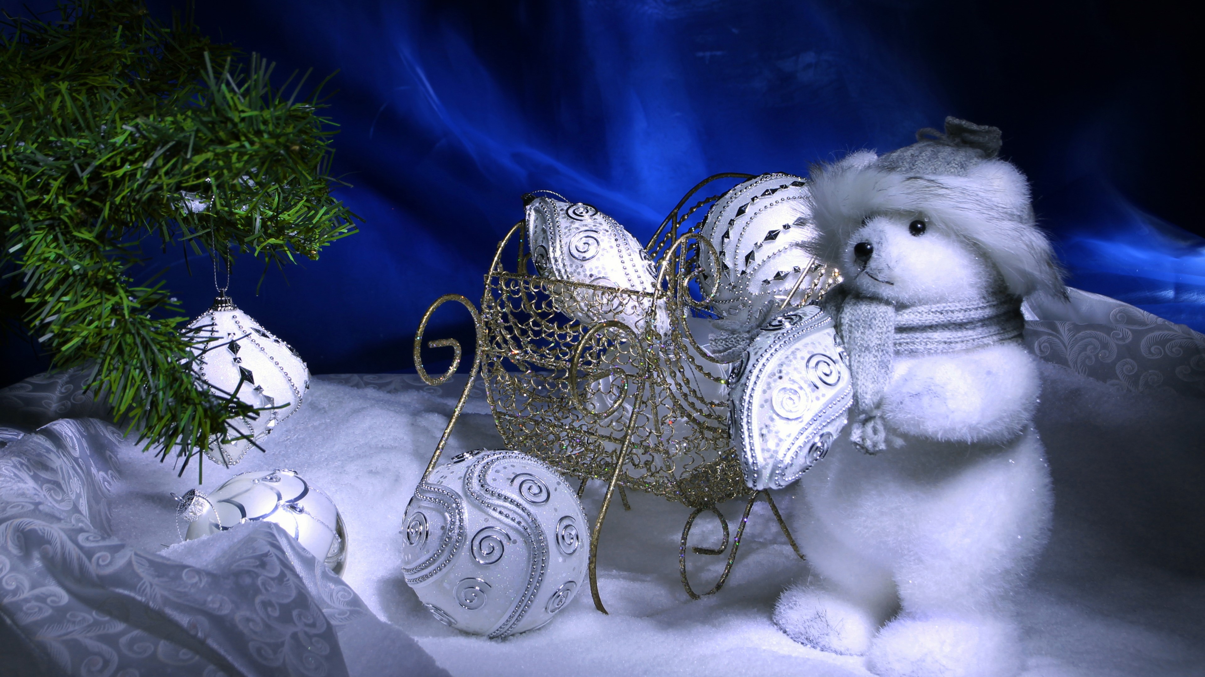 4K Christmas Ornaments and Teddy Bear in Sleigh HD Wallpaper