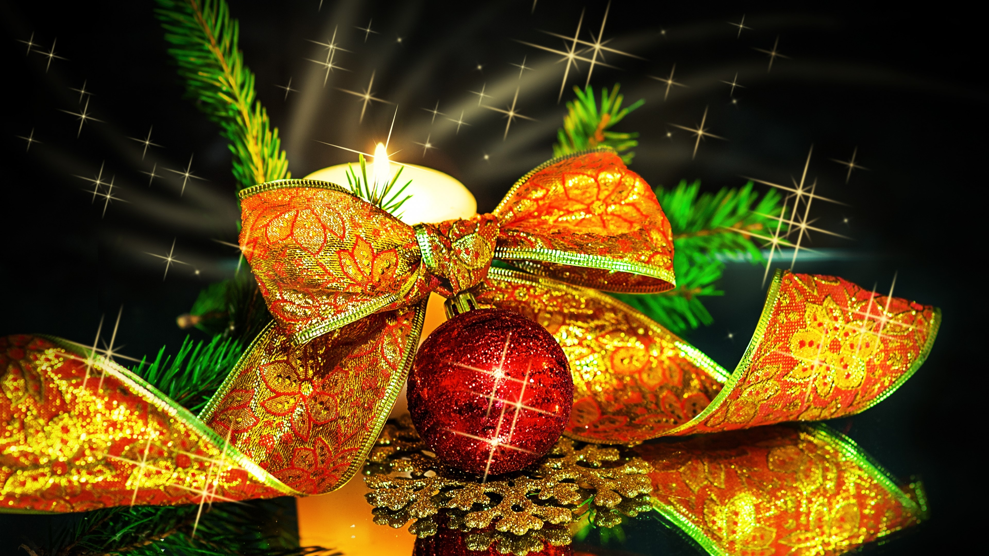 4K Christmas candle with ribbon and ornament HD Wallpaper