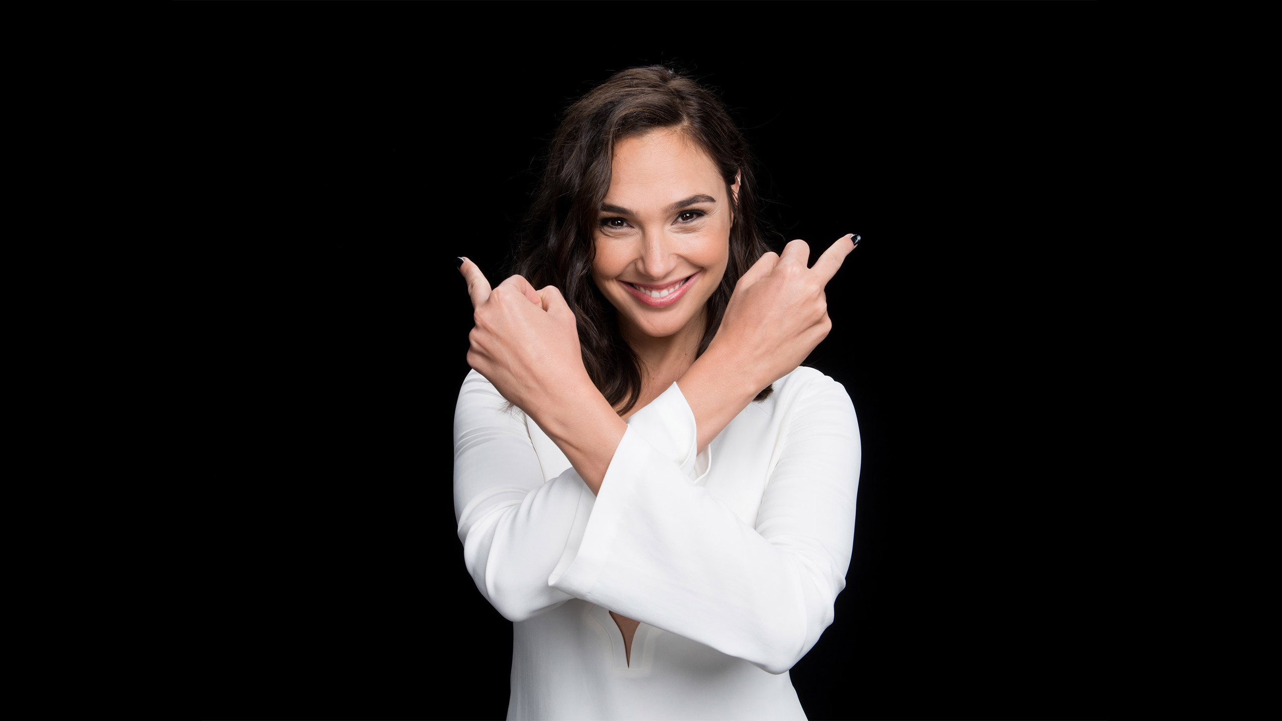 Gal Gadot HD Wallpaper