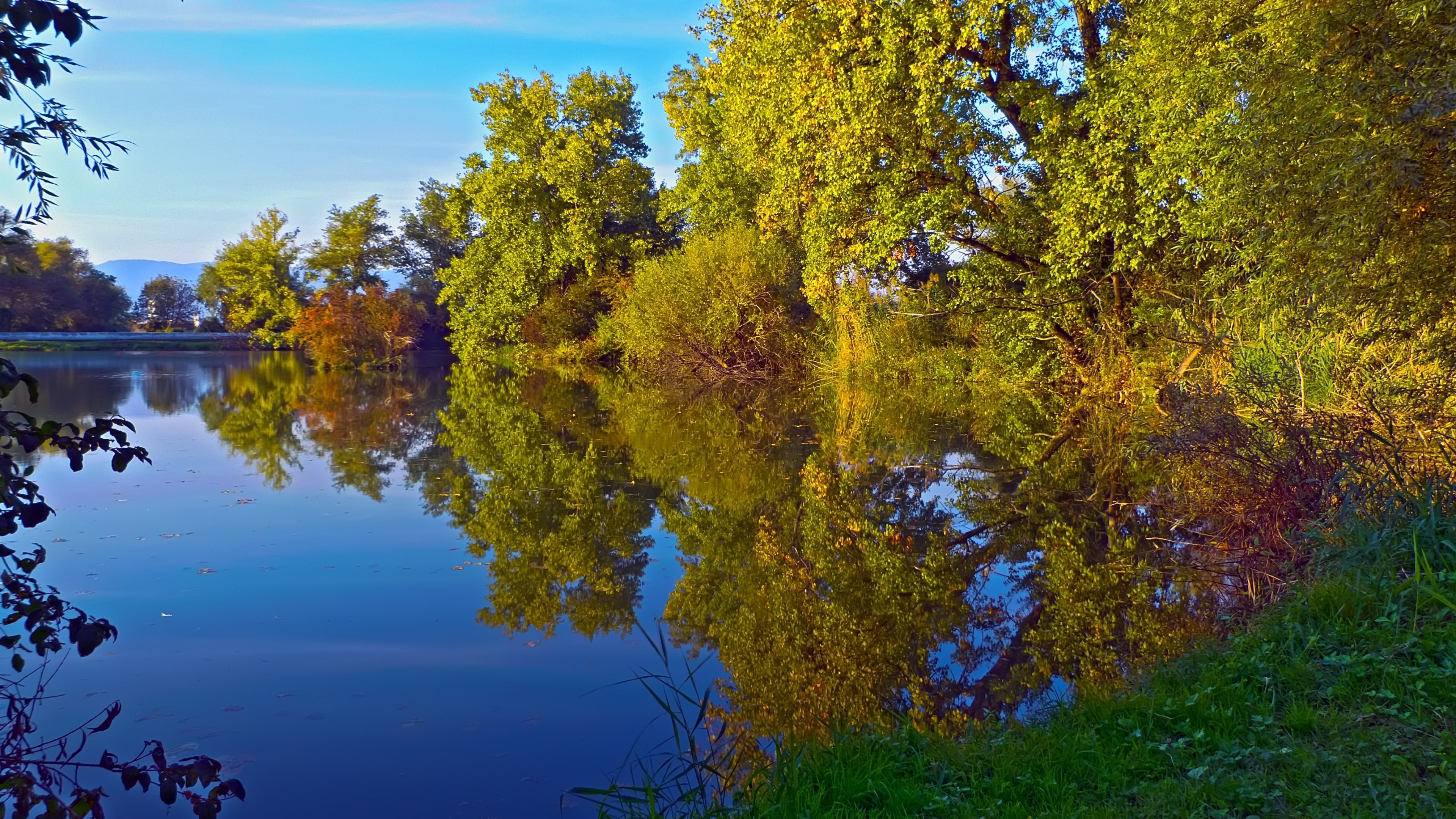 4K Nature Landscape with Lake and Trees HD Wallpaper