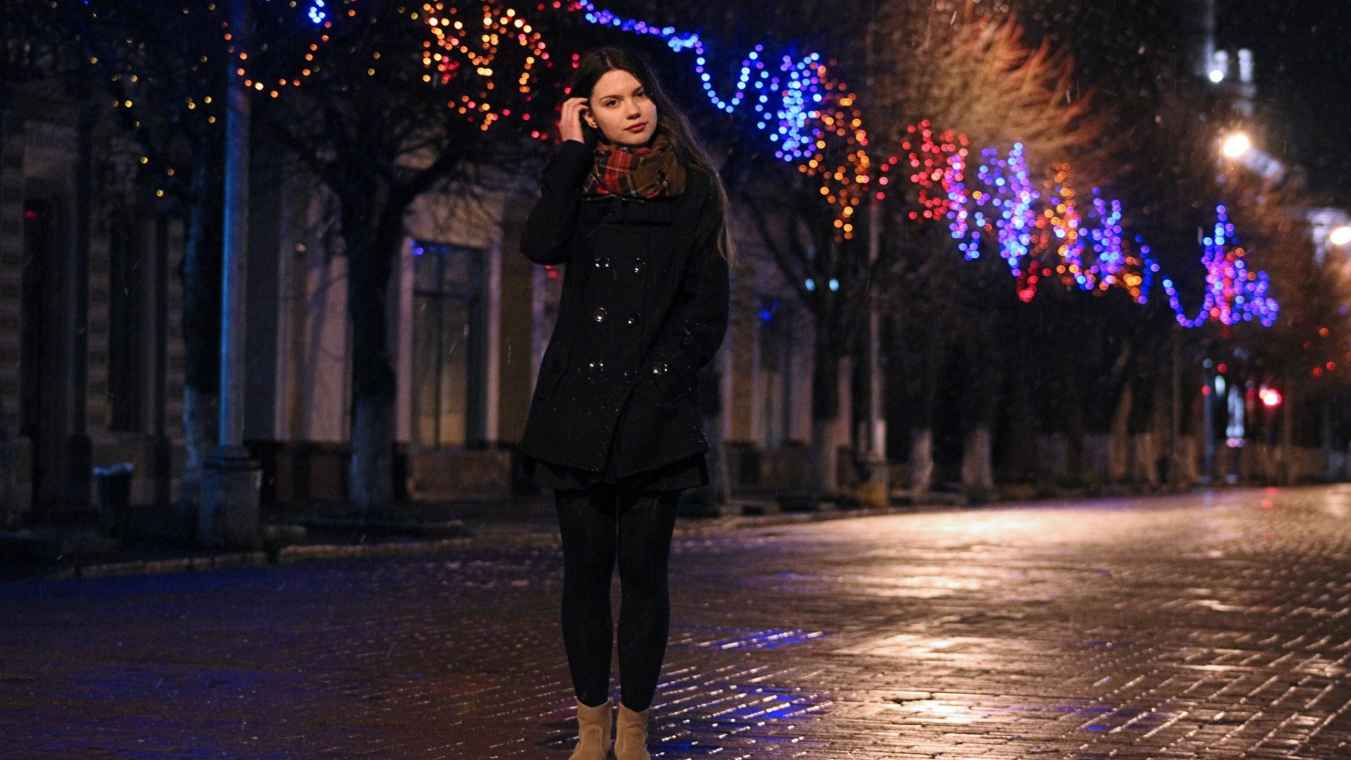 Girl in coat and scarf standing on street at night HD Wallpaper