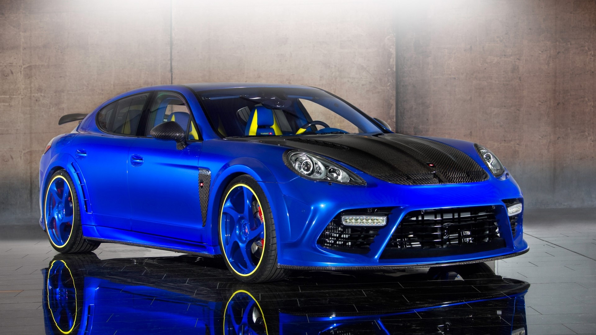 Blue Porsche Panamera with Carbon Fiber Accents HD Wallpaper
