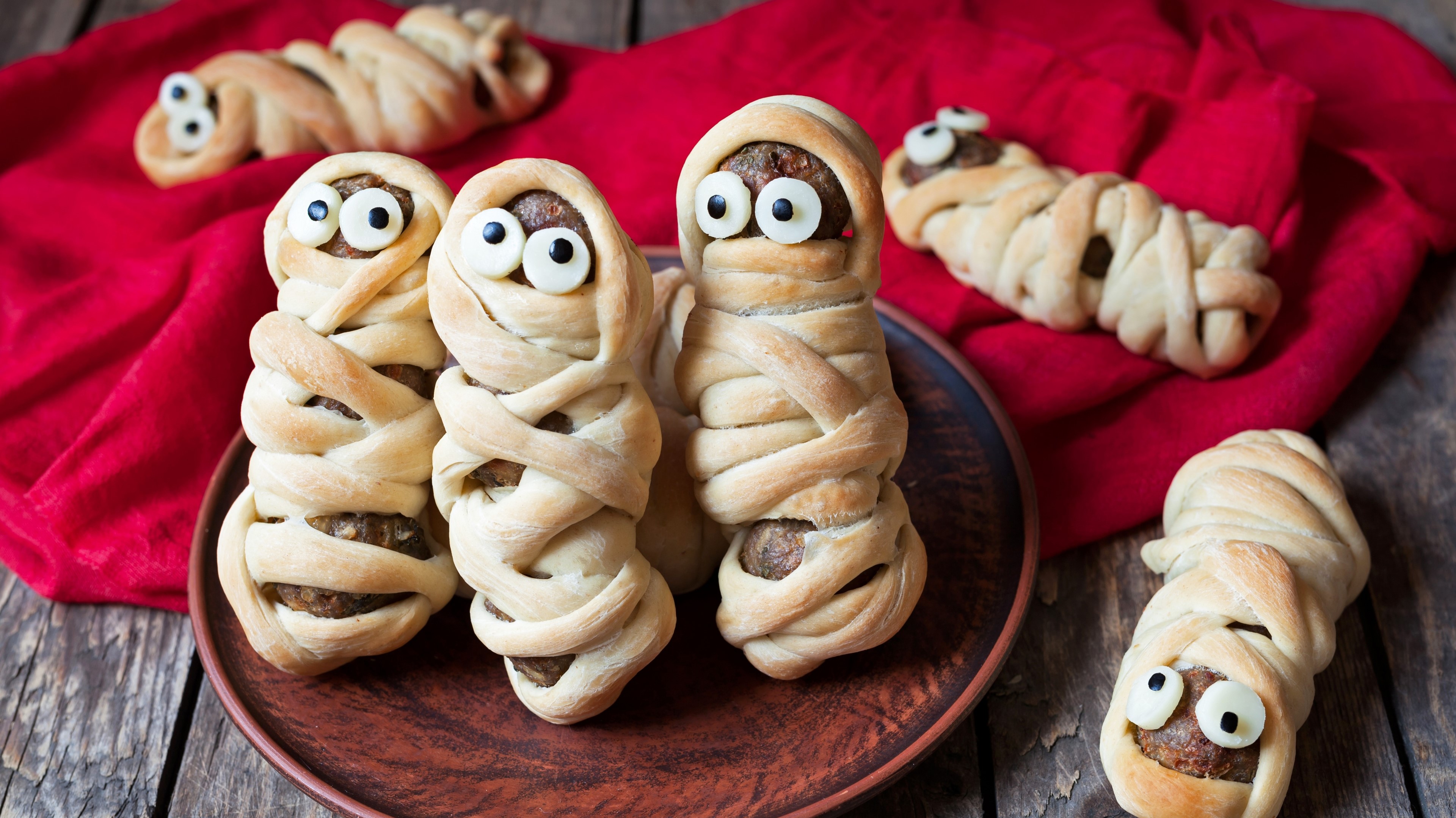 Halloween Mummy Meatloaf Cutlets HD Wallpaper