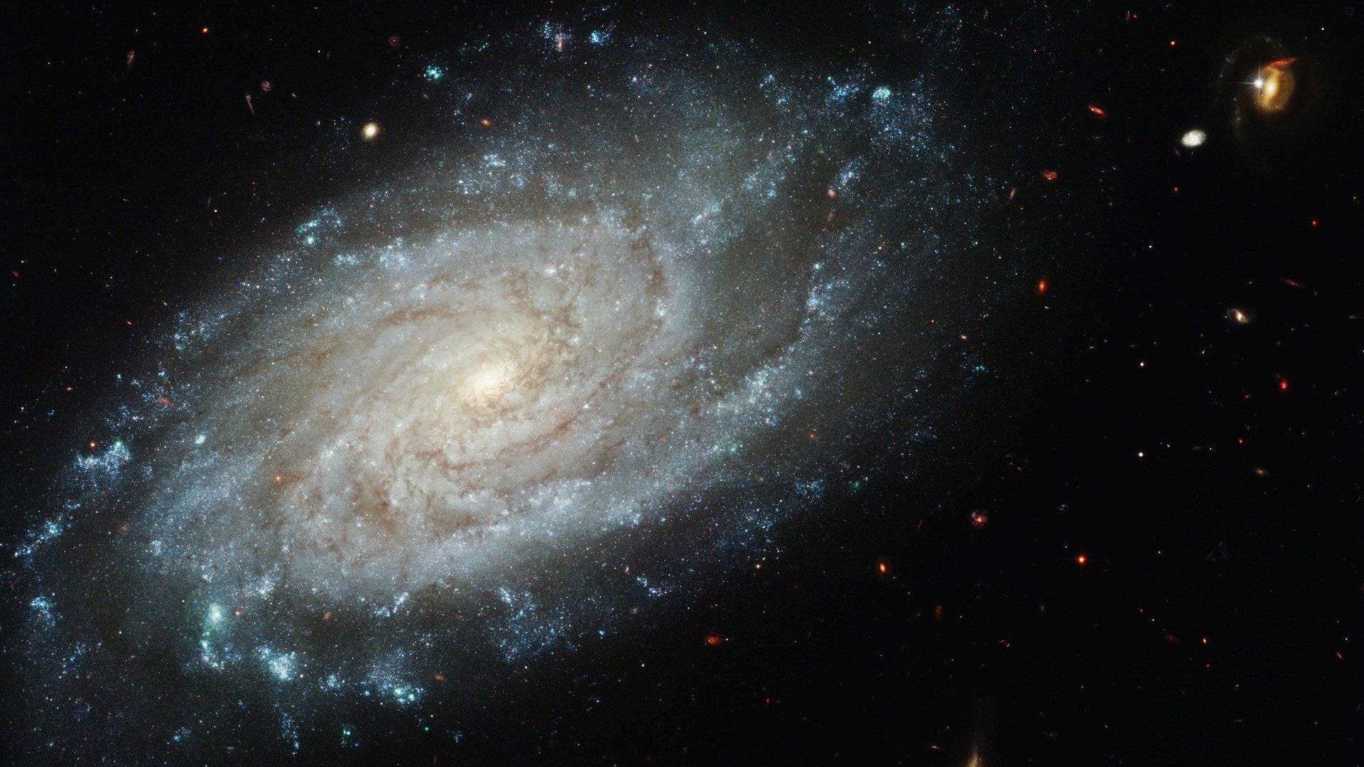Hubble Spiral Galaxy HD Wallpaper