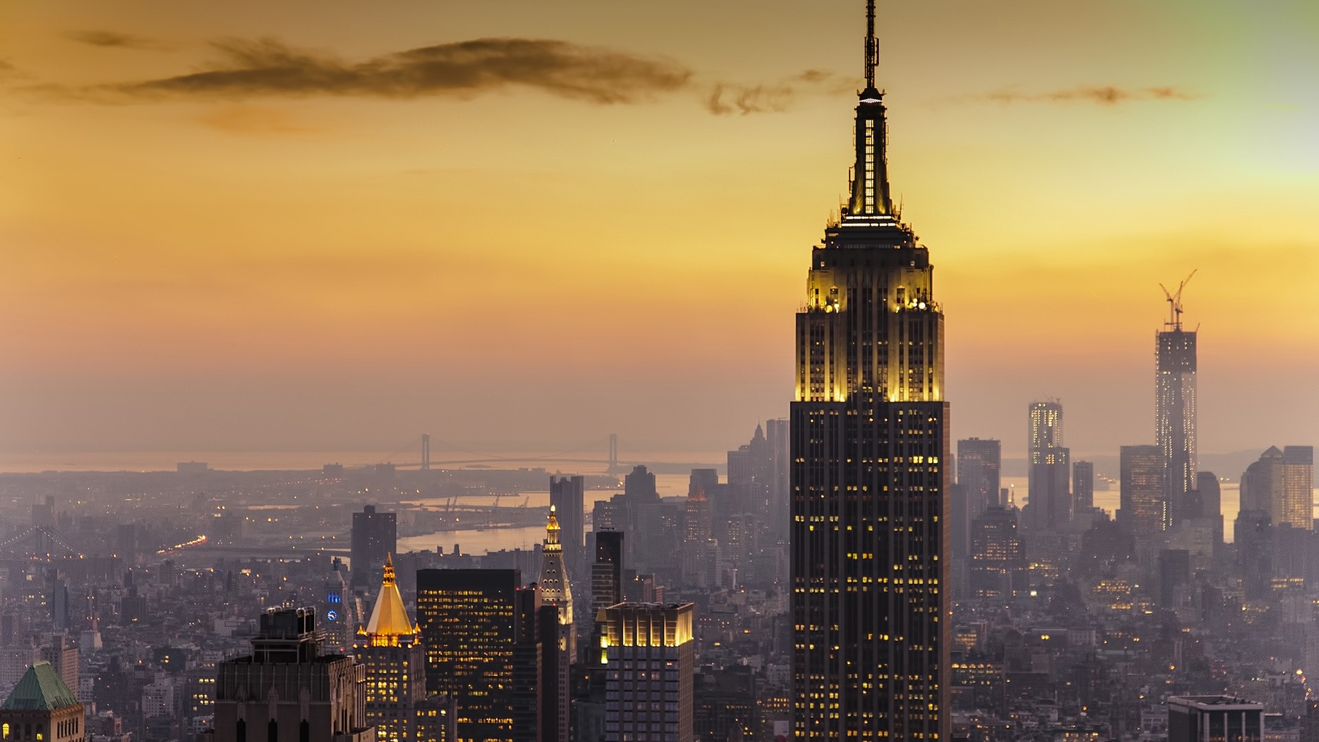 Empire State Building at Sunset in New York City HD Wallpaper