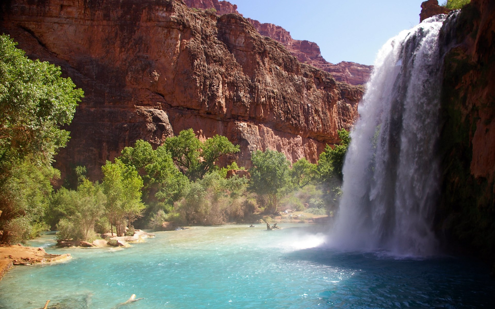 Havasu Falls waterfall in Grand Canyon National Park HD Wallpaper