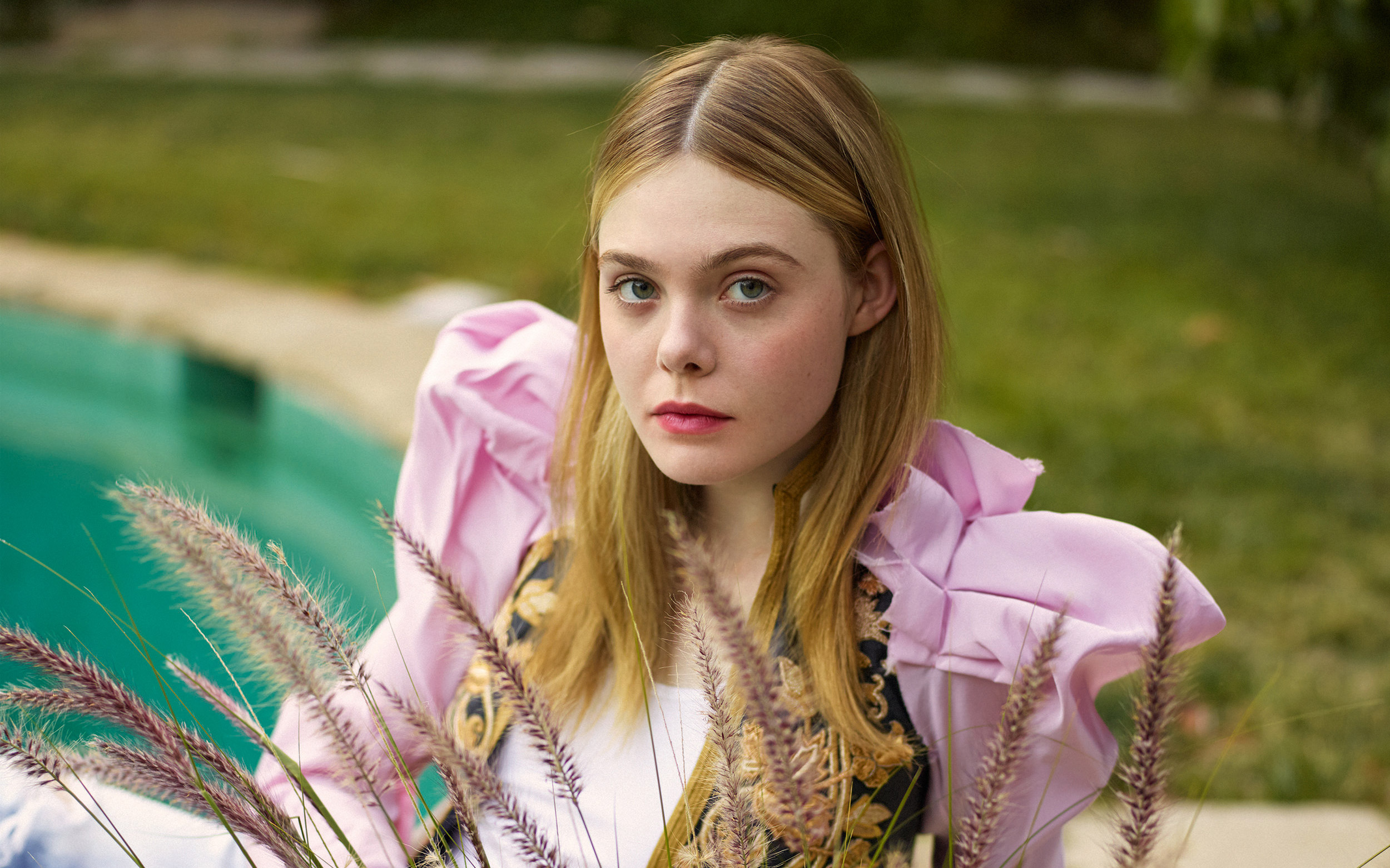 Elle Fanning for Elle UK 2017 HD Wallpaper
