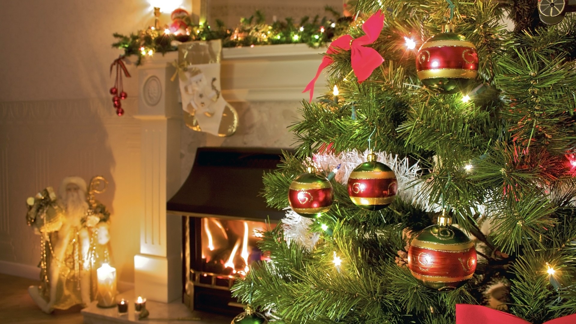 Christmas tree with ornaments and fireplace HD Wallpaper