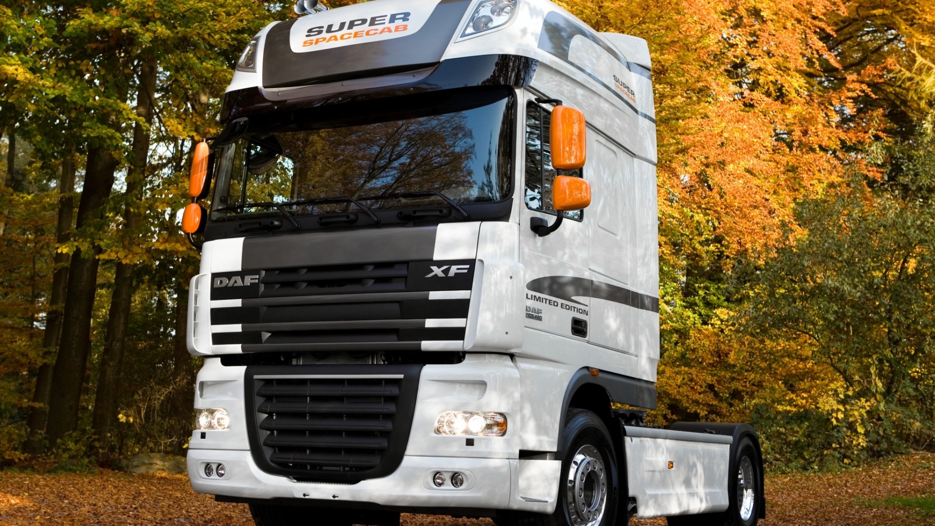 DAF XF Super Space Cab Truck HD Wallpaper