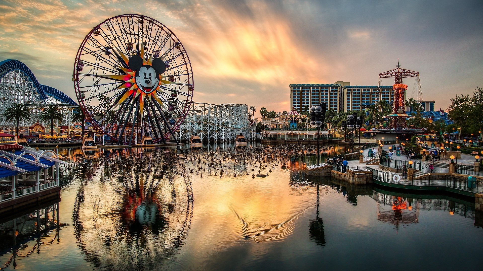 Mickey's Fun Wheel at Disney California Adventure Park HD Wallpaper