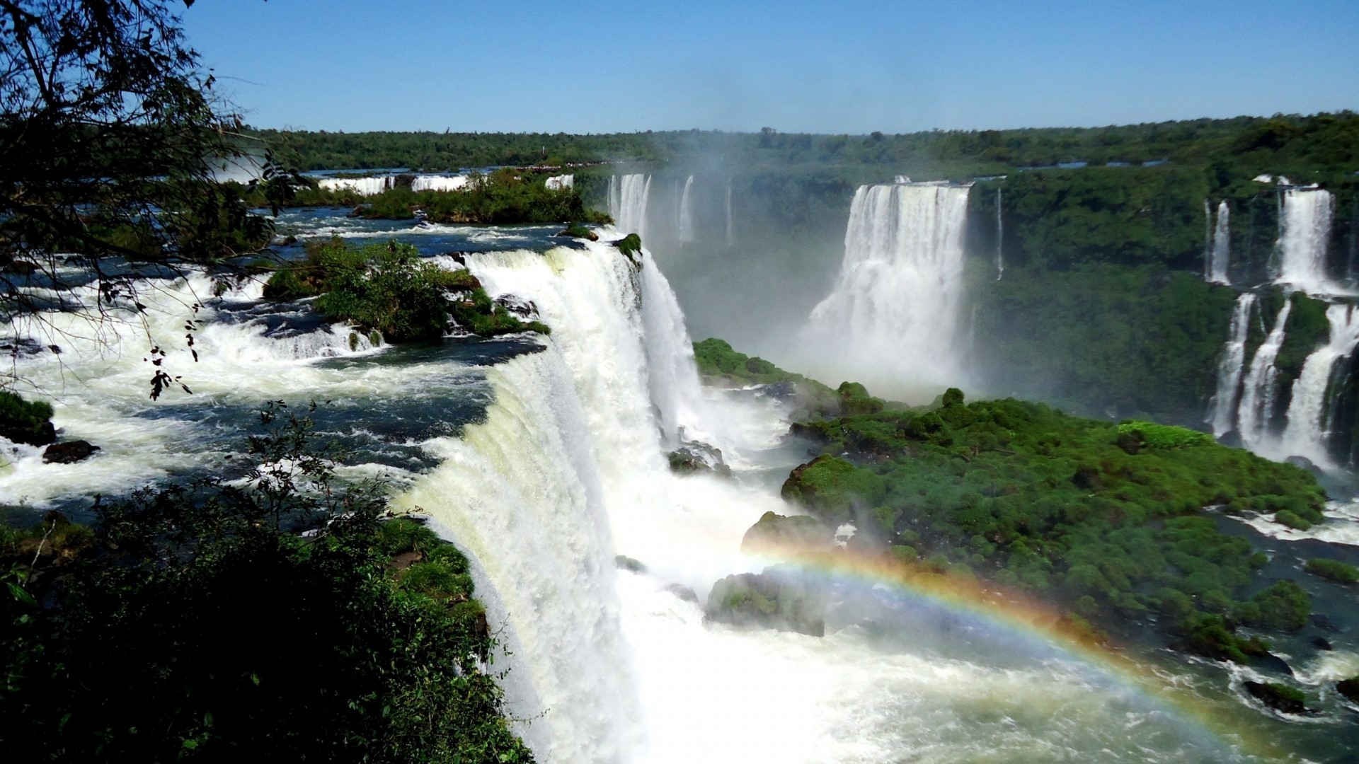 Iguazu Falls, Brazil HD Wallpaper
