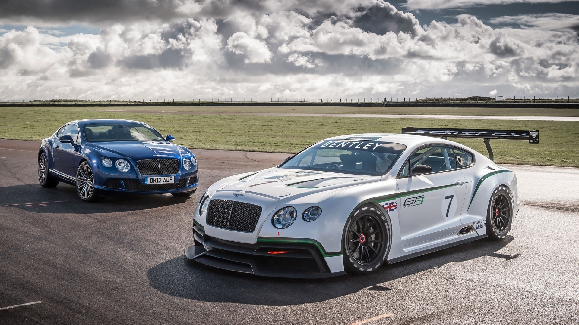 Bentley Continental GT3 Race Cars on Track HD Wallpaper