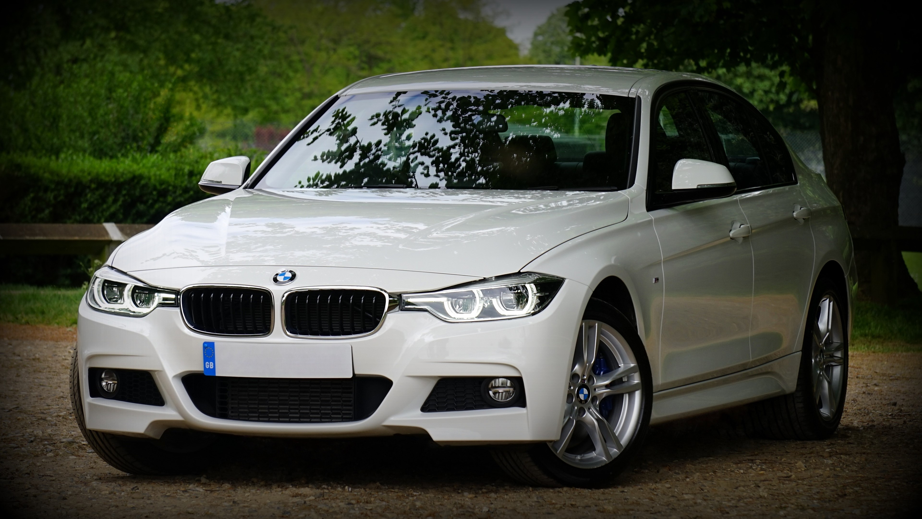 4K BMW Sedan HD Wallpaper