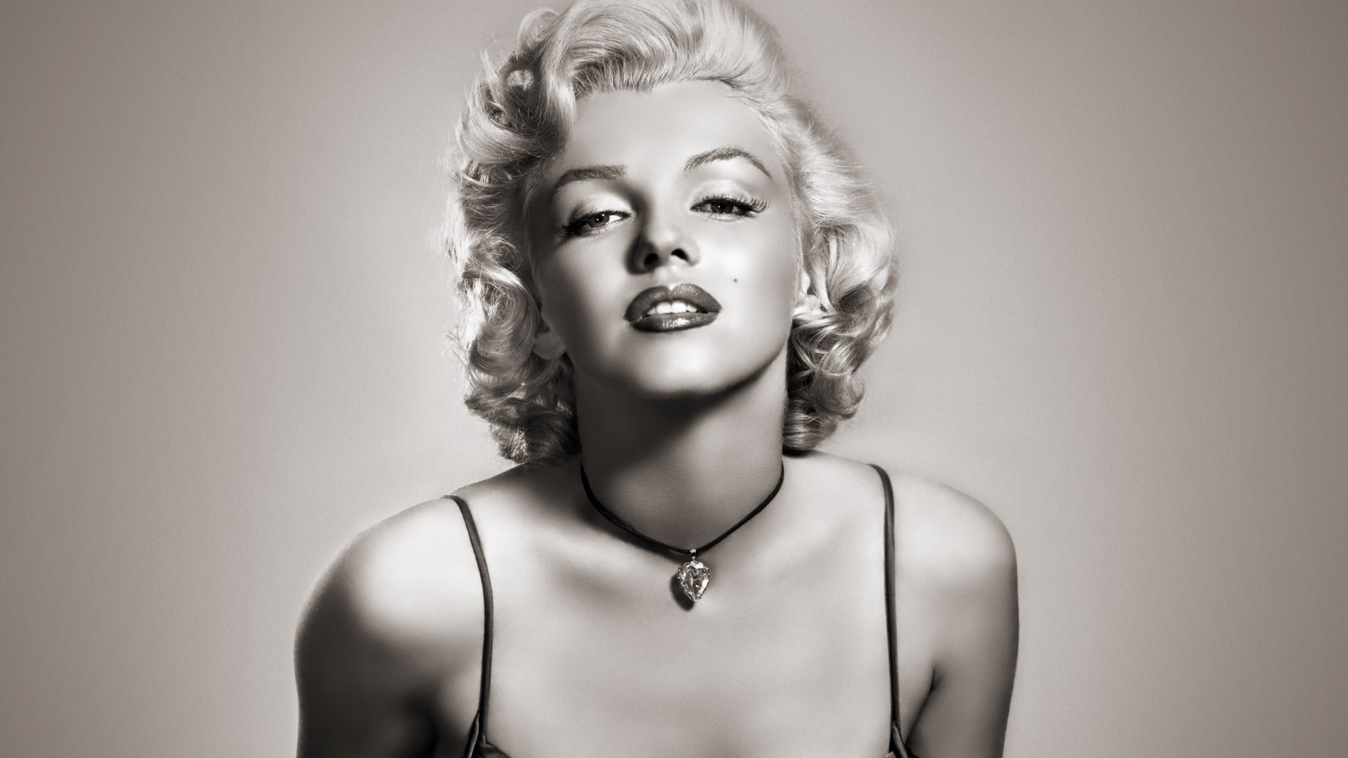 Marilyn Monroe portrait HD Wallpaper