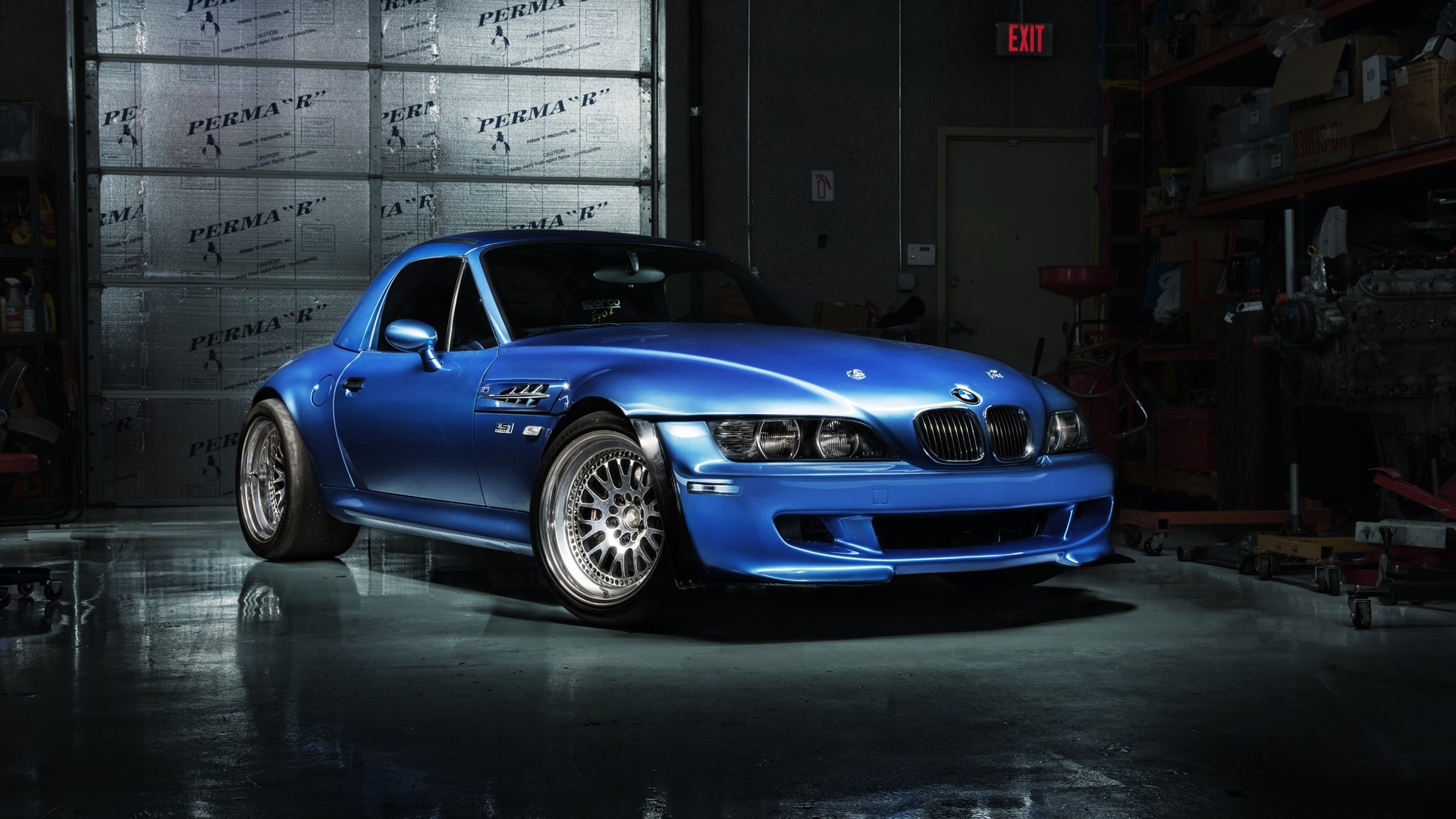 Blue BMW Z3M in a garage HD Wallpaper