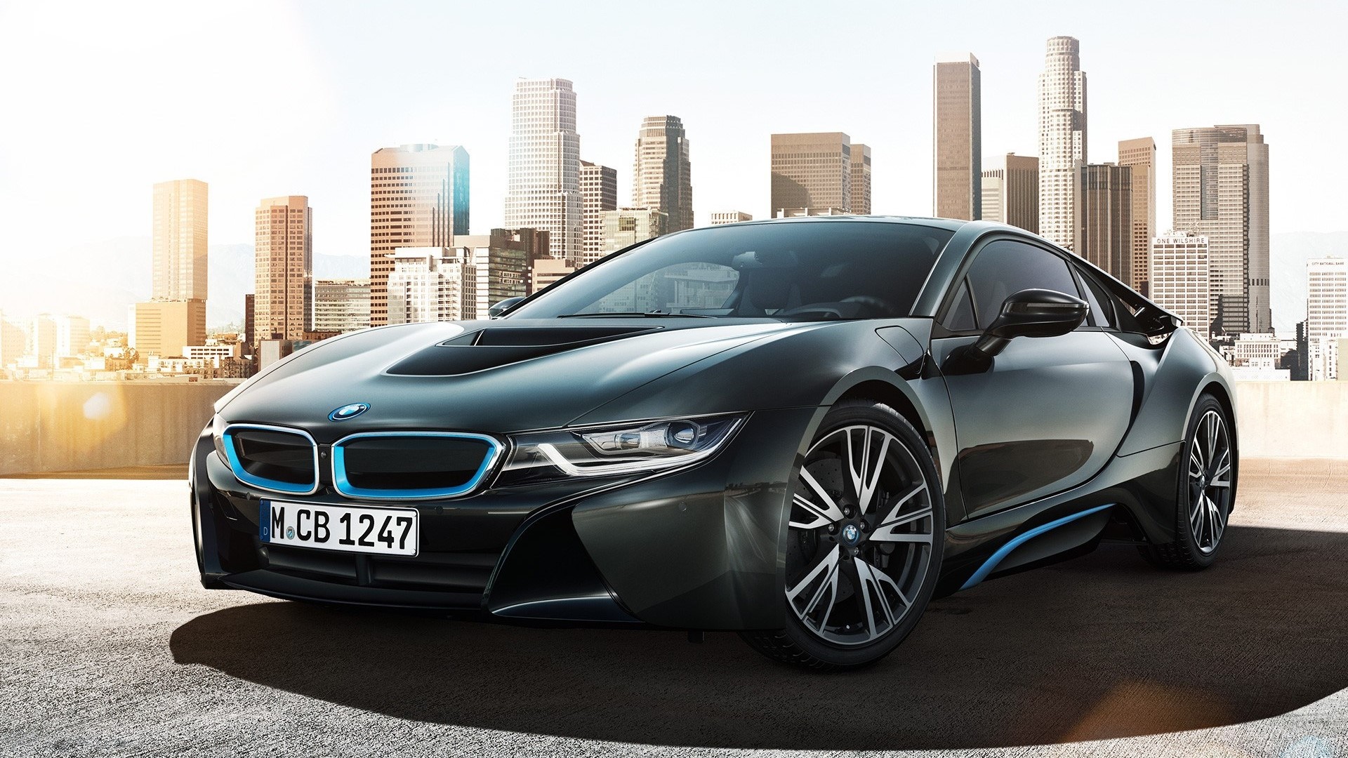 BMW i8 Concept car in a city HD Wallpaper