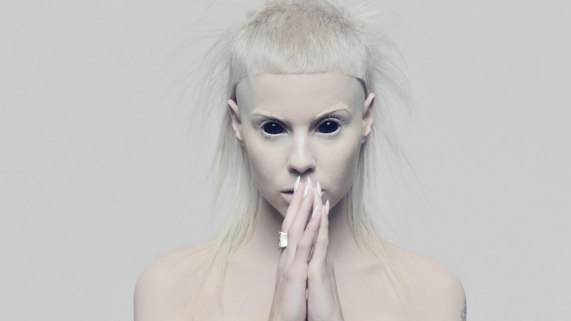 Yolandi Visser from Die Antwoord HD Wallpaper