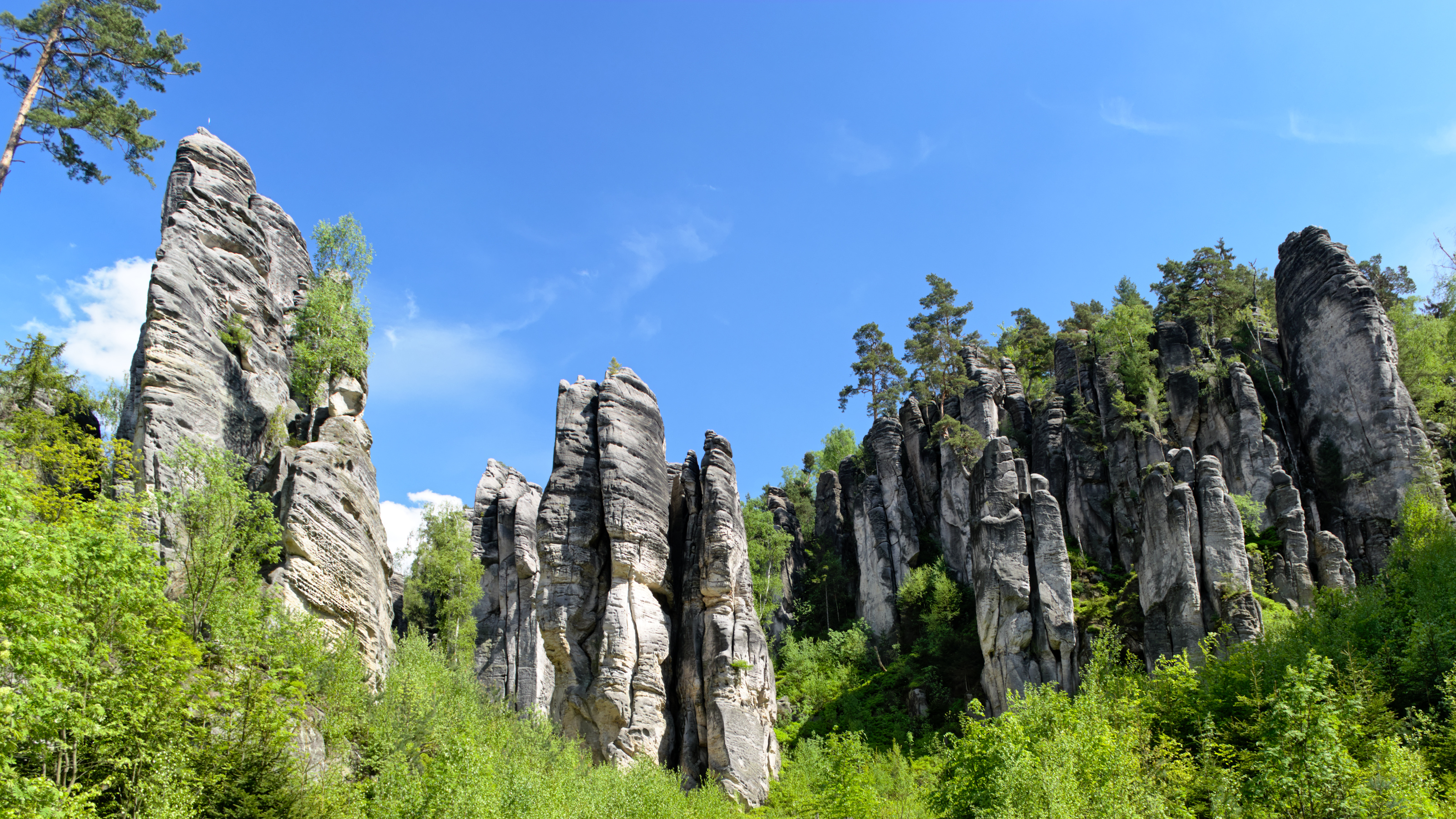 Rock formations in Bohemian Paradise, Czech Republic HD Wallpaper