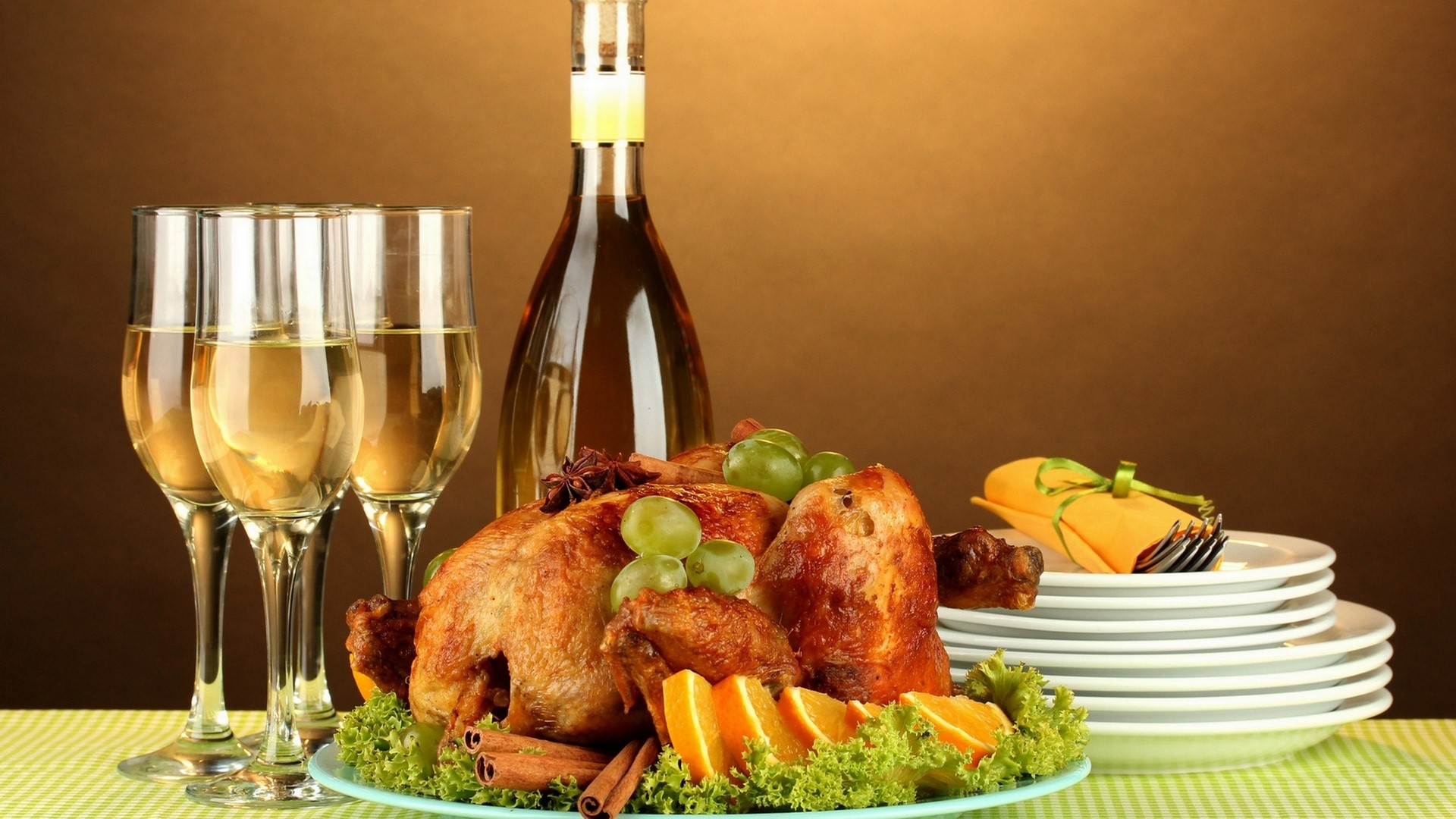 Roasted Turkey Meal with Wine and Glasses HD Wallpaper