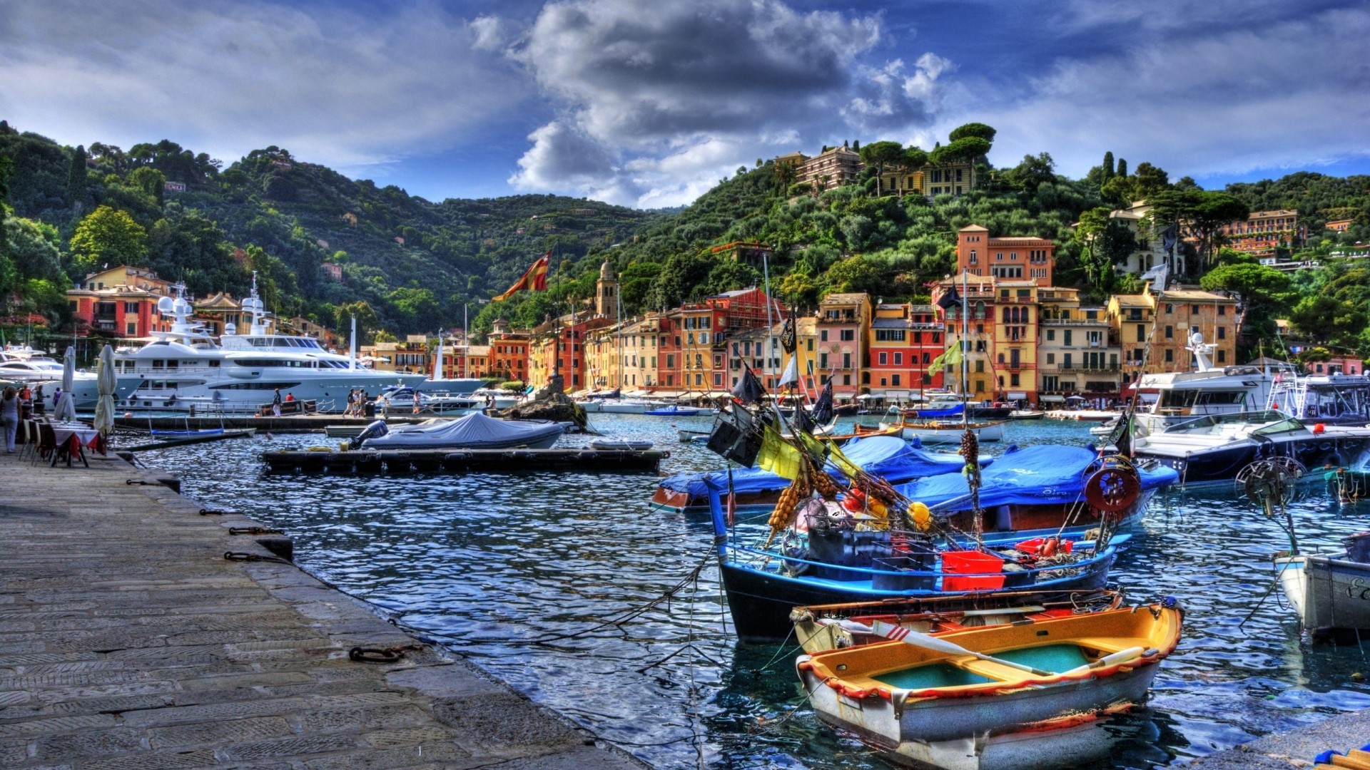 Portofino, Italy Harbor with Boats and Buildings HD Wallpaper