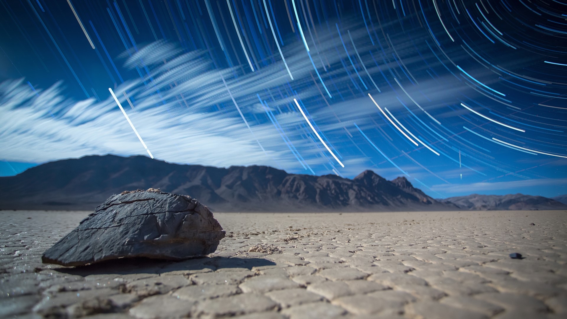 Star Trails Over Desert Landscape with Rock HD Wallpaper