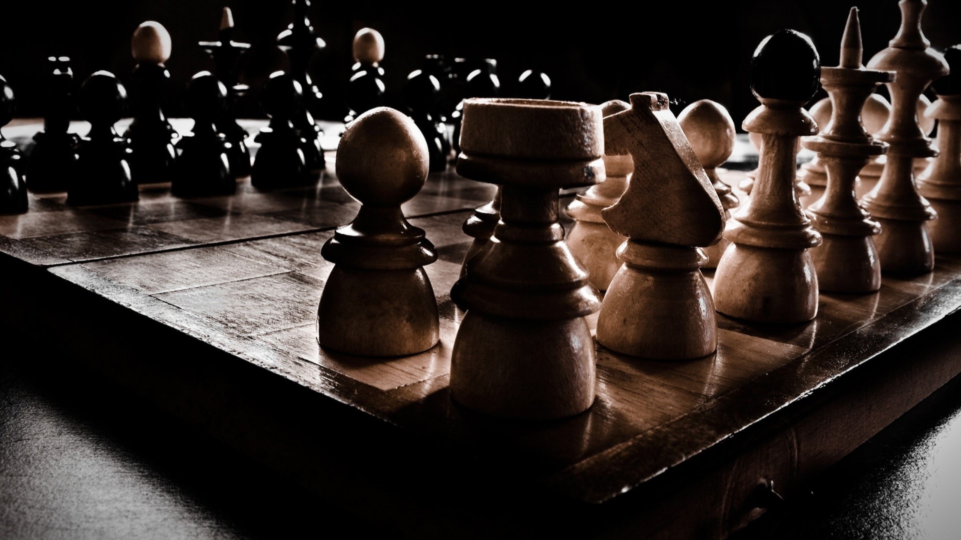Wooden Chess Pieces on a Chessboard HD Wallpaper