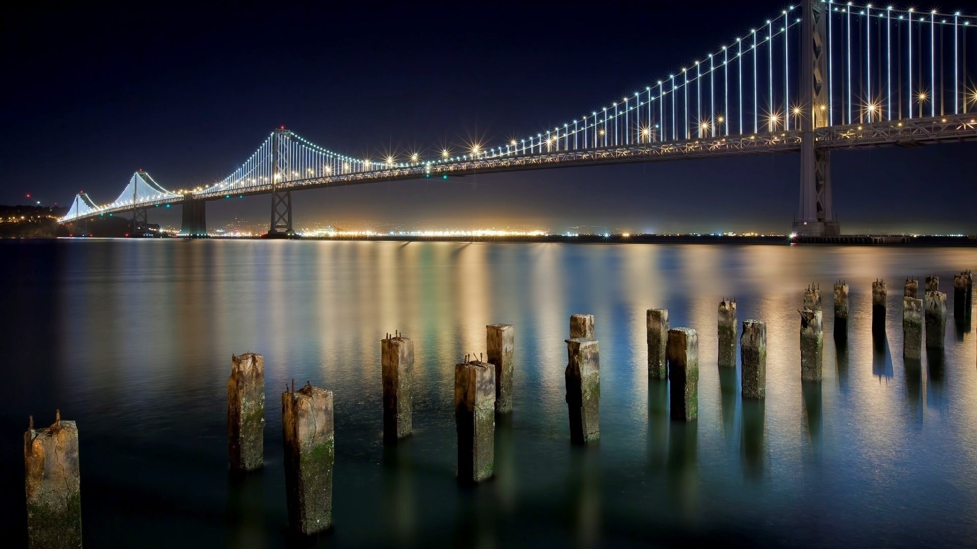 San Francisco Bay Bridge at Night HD Wallpaper