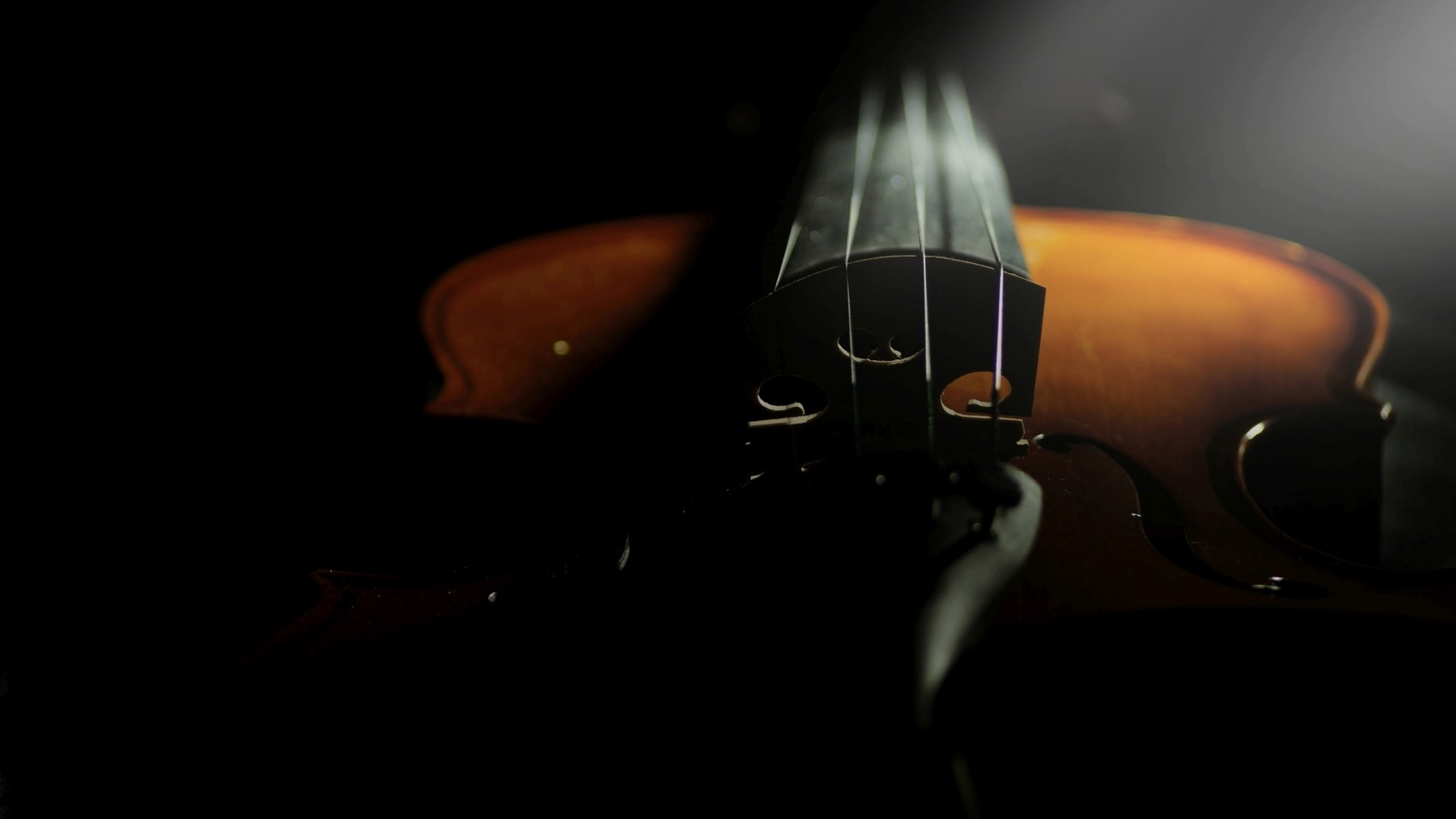 Dark Violin HD Wallpaper