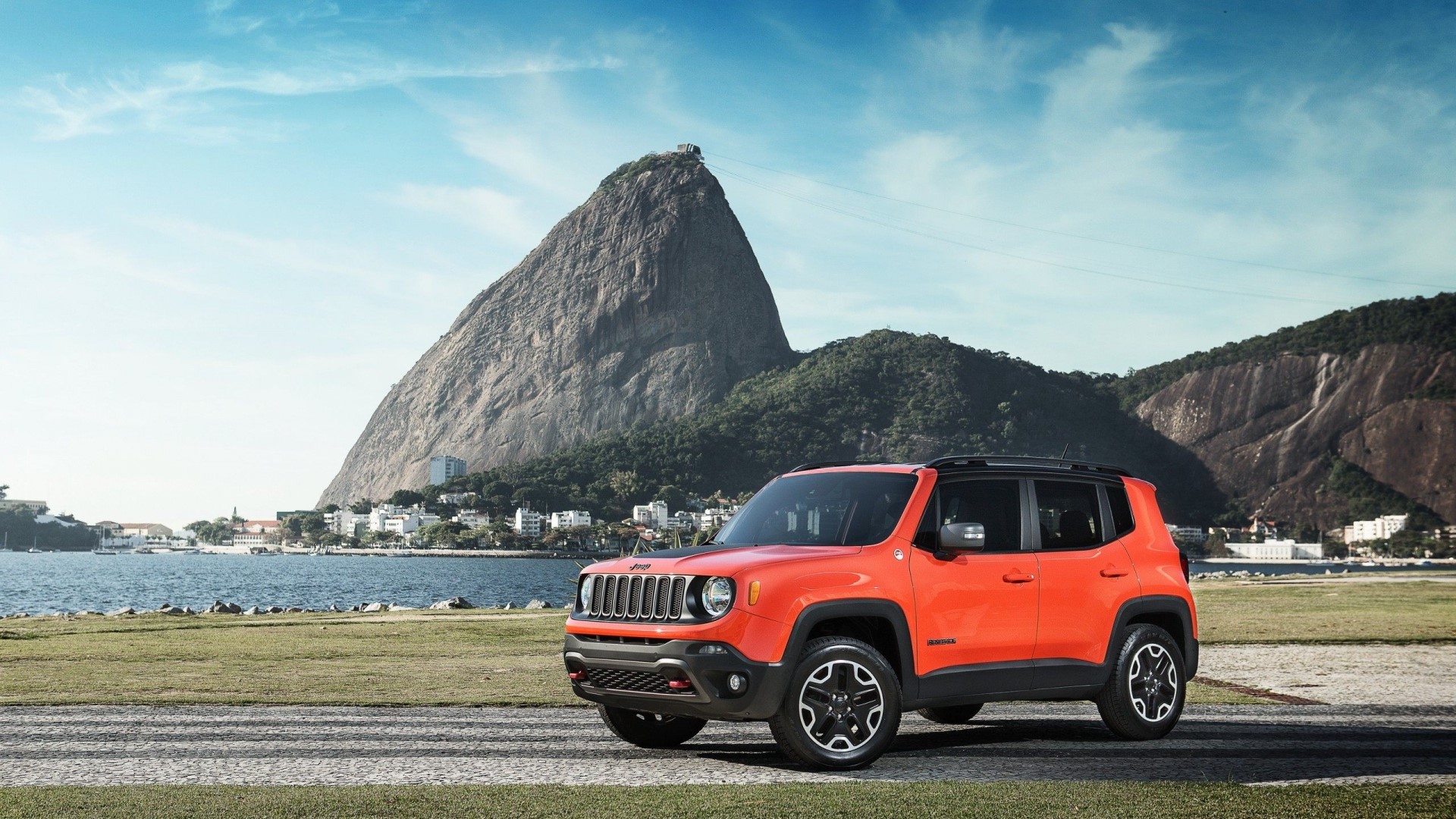 Jeep Renegade Trailhawk in Rio de Janeiro HD Wallpaper