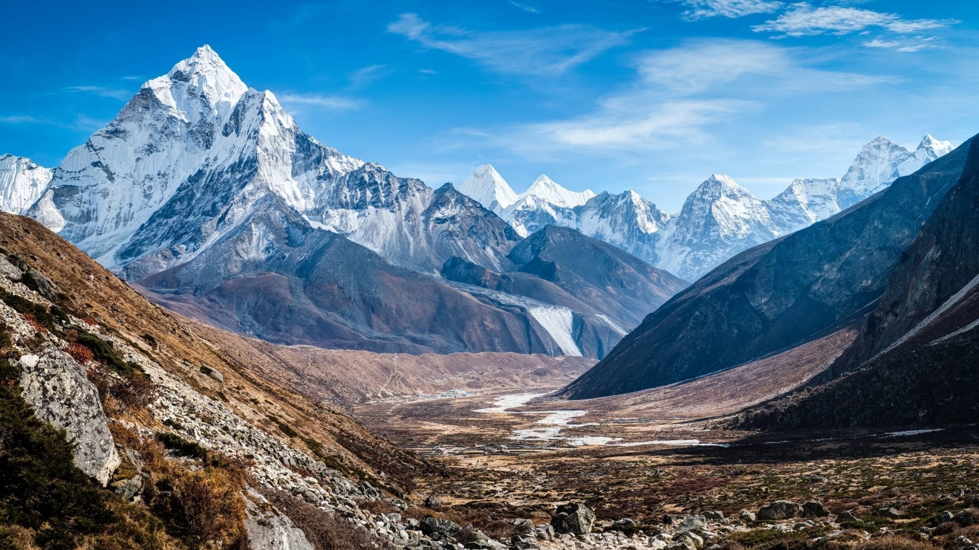 Ama Dablam mountain in Nepal HD Wallpaper