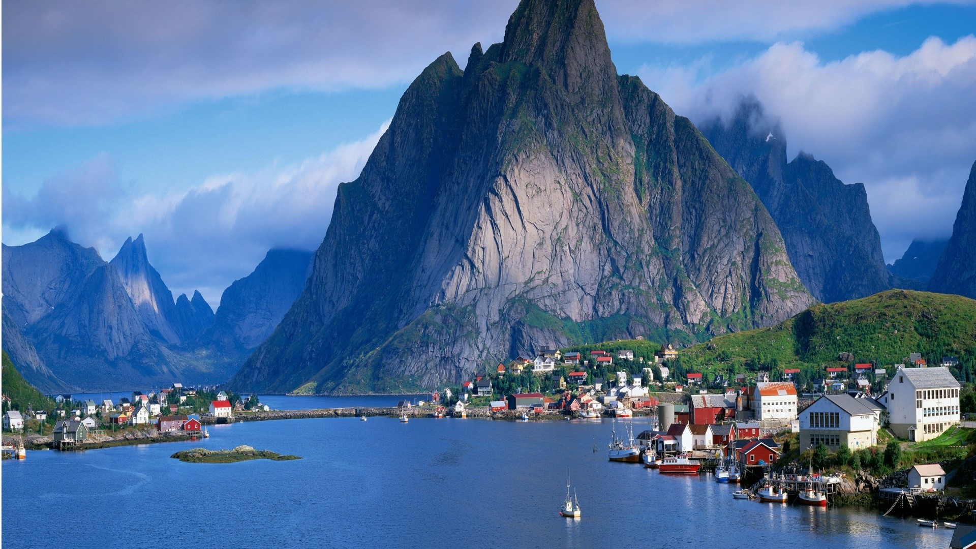 Reine village with mountains in Norway HD Wallpaper
