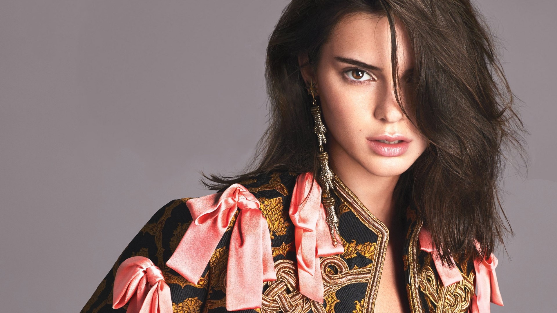 Kendall Jenner for US Vogue 2016 HD Wallpaper