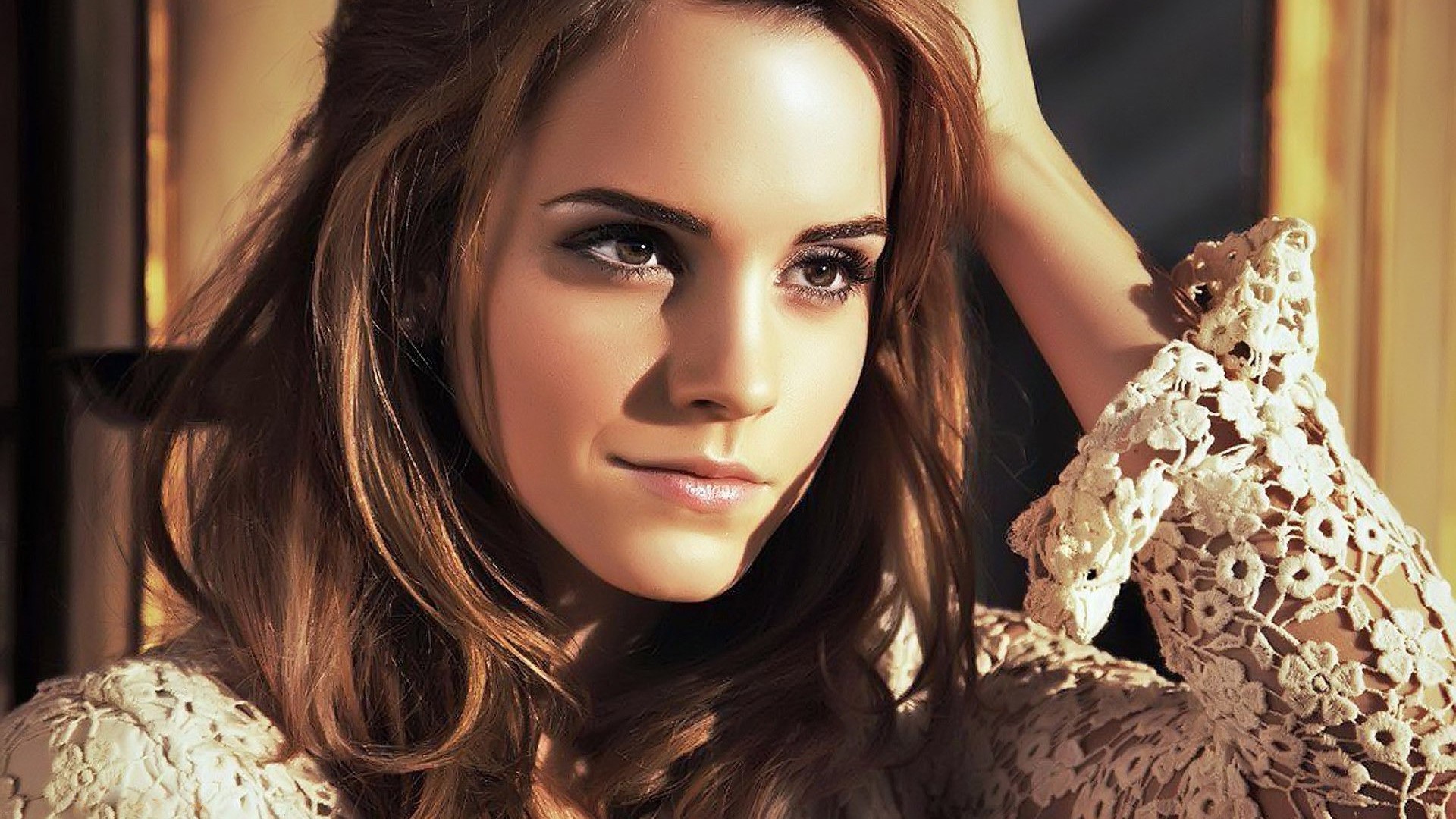 Emma Watson HD Wallpaper