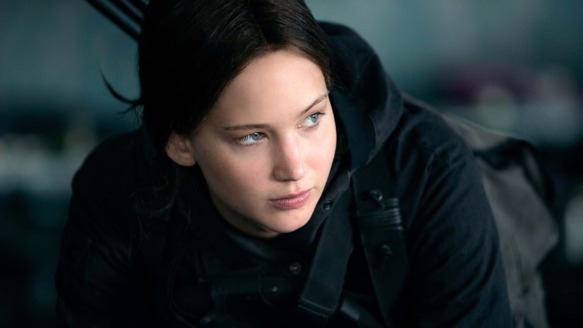 Jennifer Lawrence in The Hunger Games HD Wallpaper