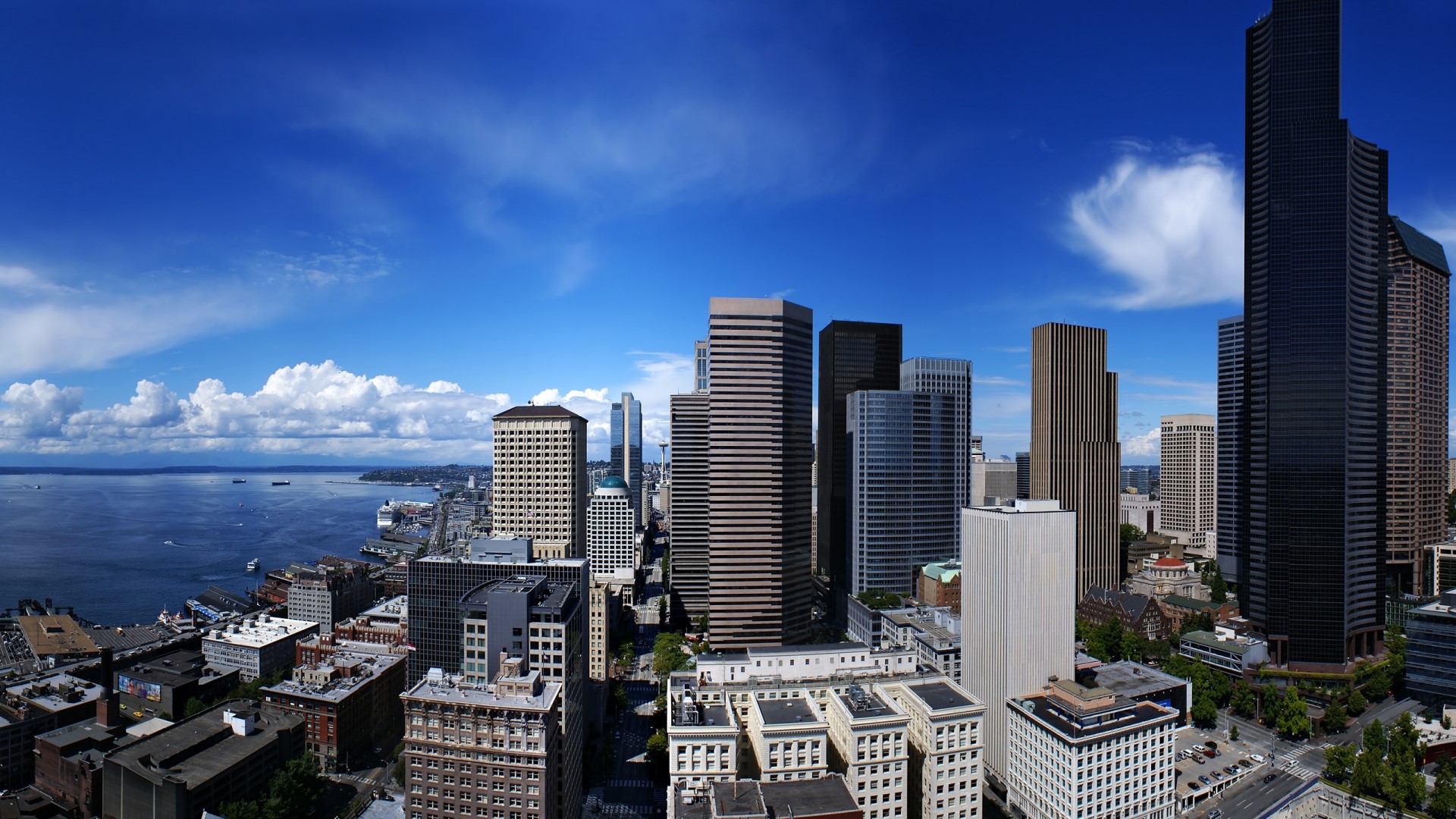 Seattle Cityscape with Water and Sky HD Wallpaper