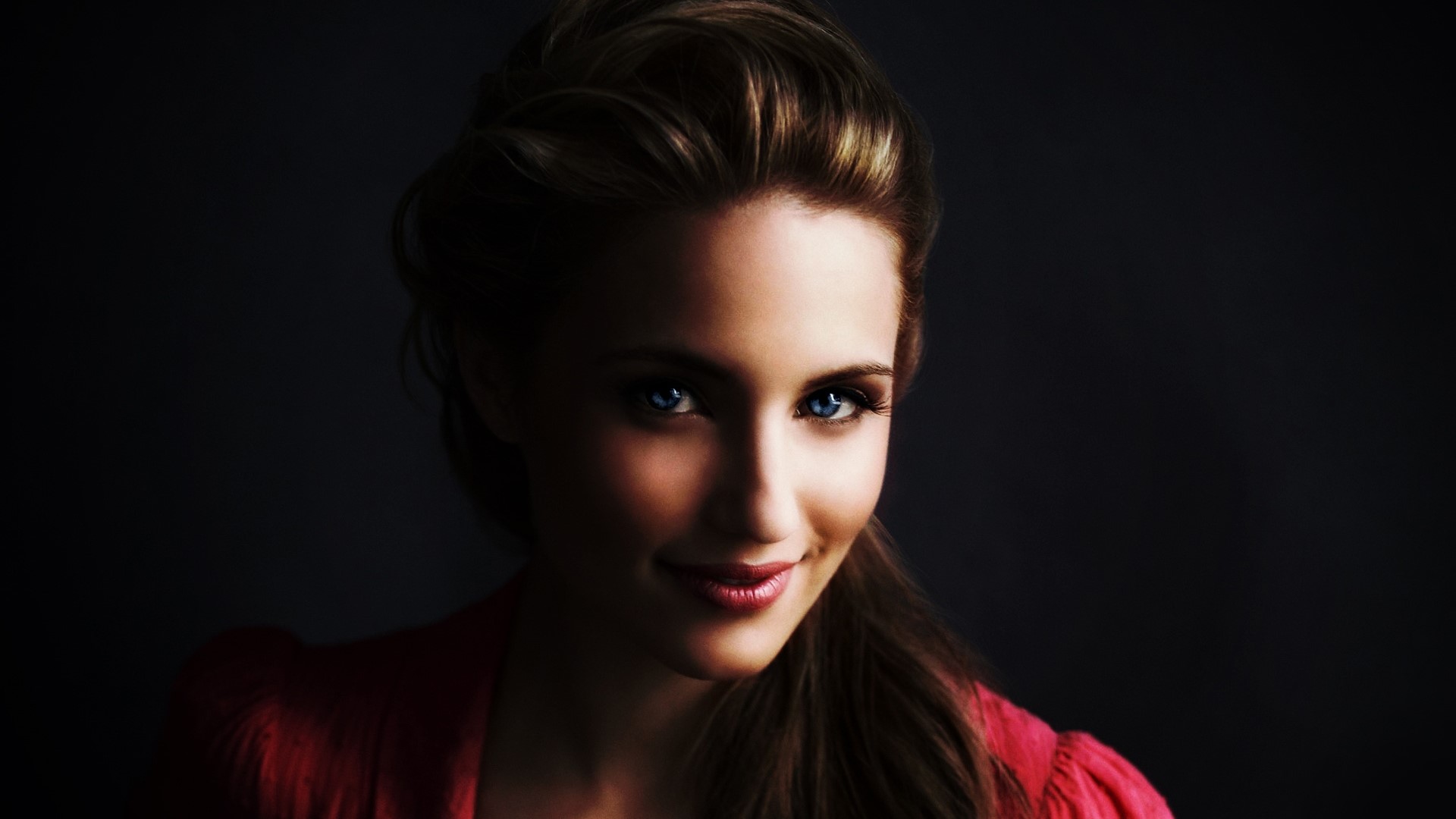 Dianna Agron HD Wallpaper
