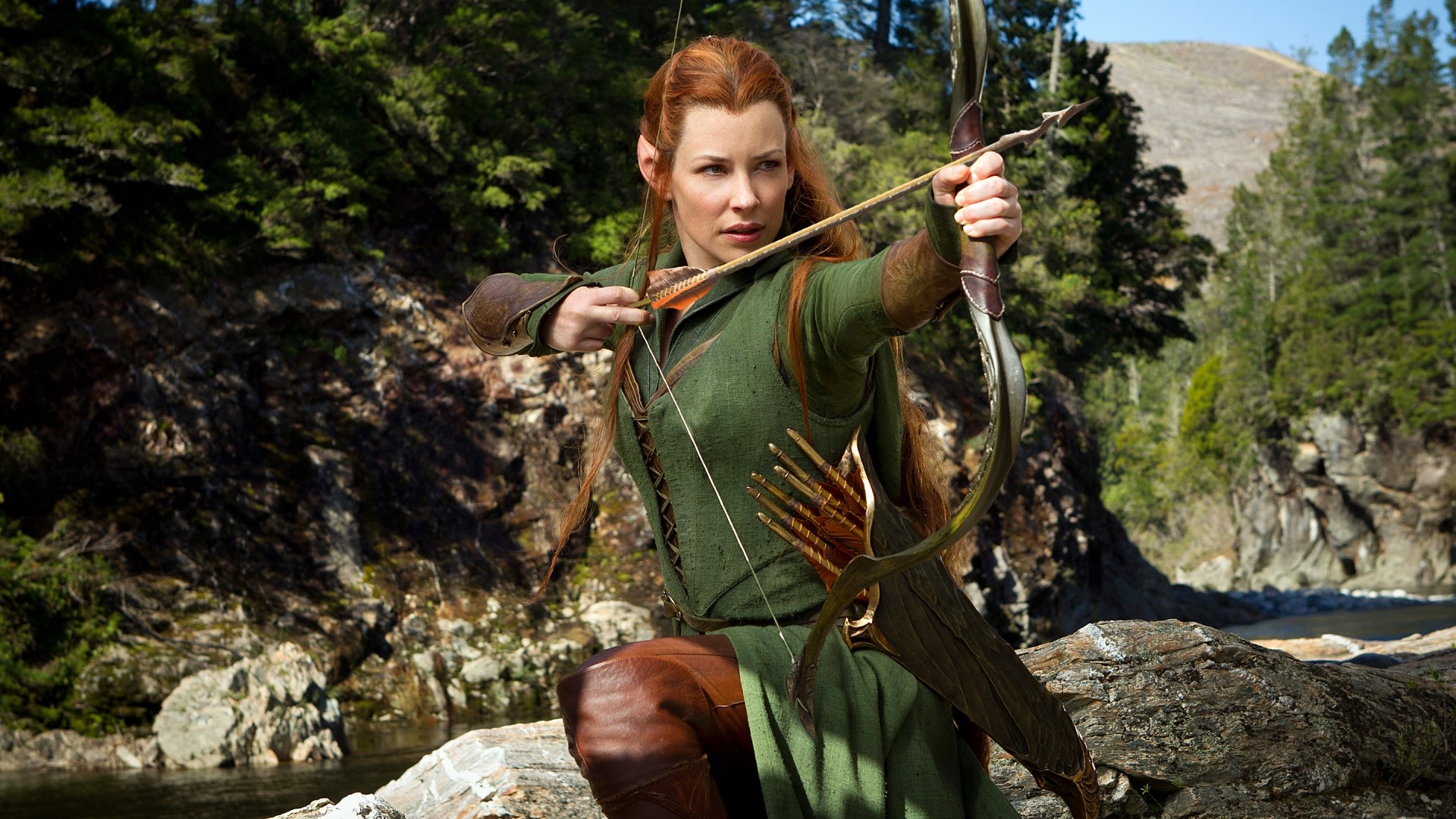 Evangeline Lilly as Tauriel from The Hobbit HD Wallpaper