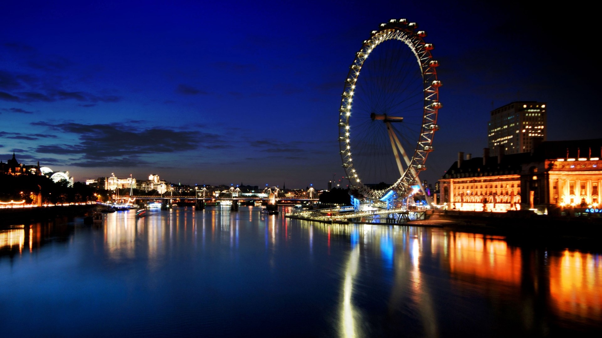 London Eye and River Thames at Night HD Wallpaper