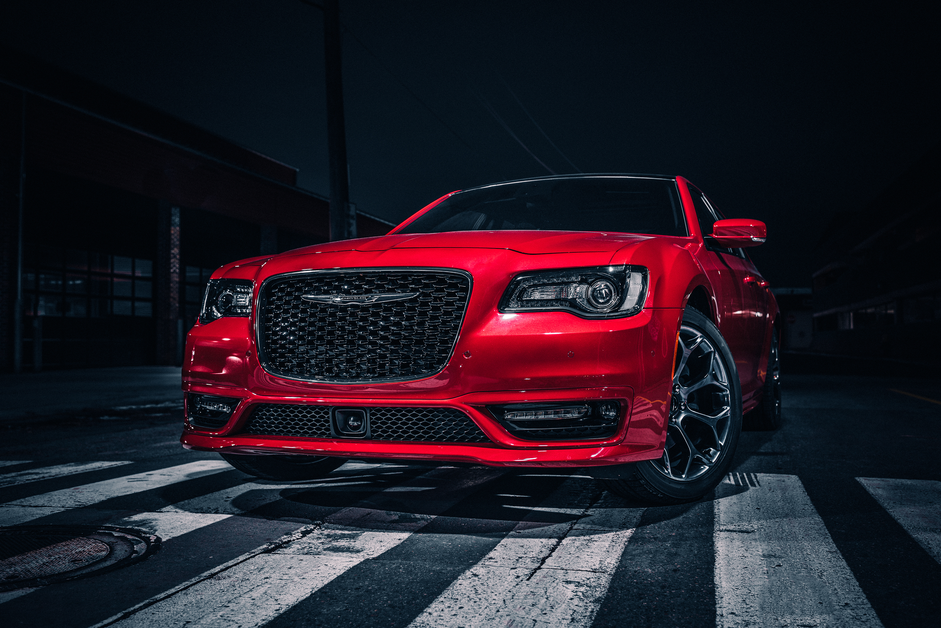 2018 Chrysler 300S sedan HD Wallpaper