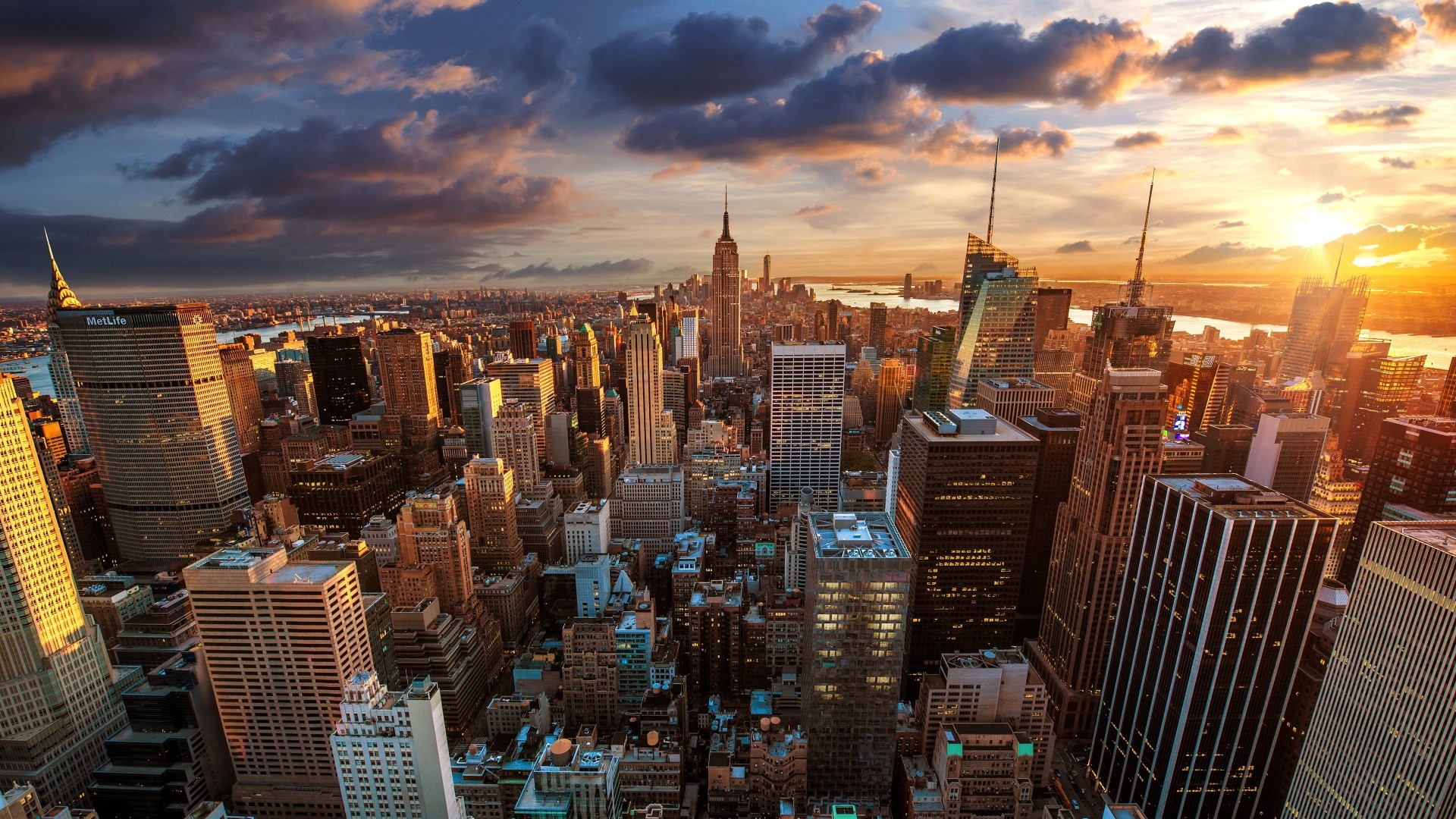 New York City Skyline at Sunset HD Wallpaper