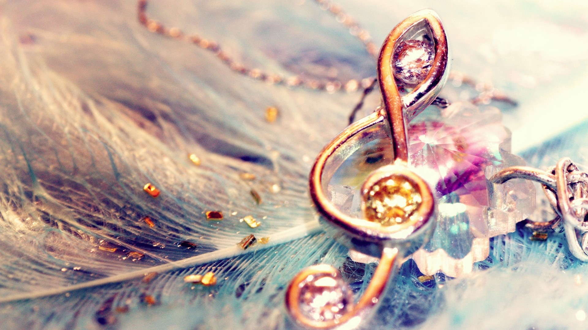 Musical Clef Pendant with Feathers and Gems HD Wallpaper