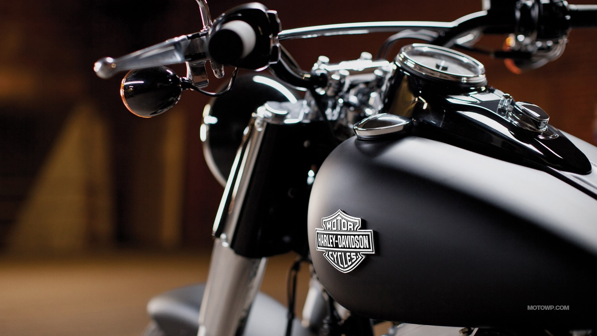 Harley-Davidson Motorcycle Close-up HD Wallpaper