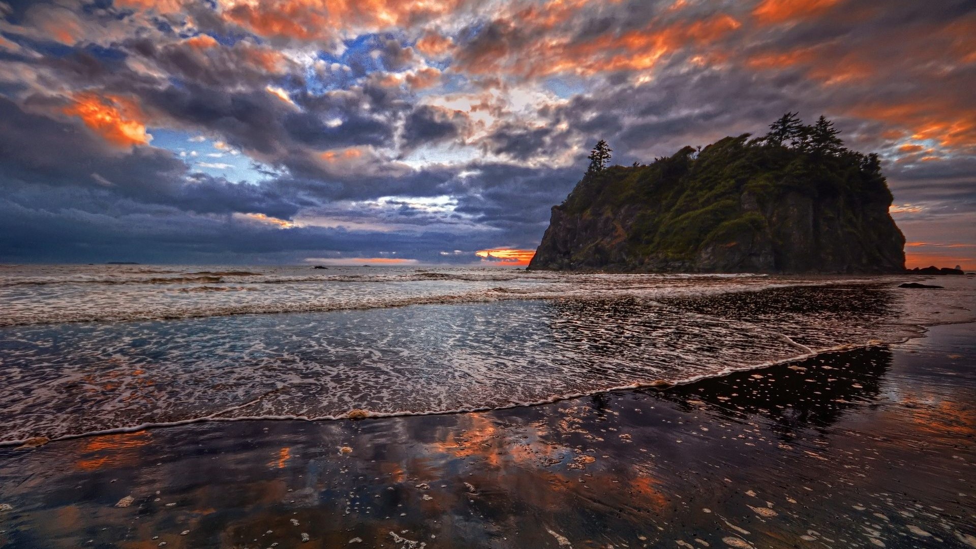 Ocean Beach Sunset with Rocky Island HD Wallpaper