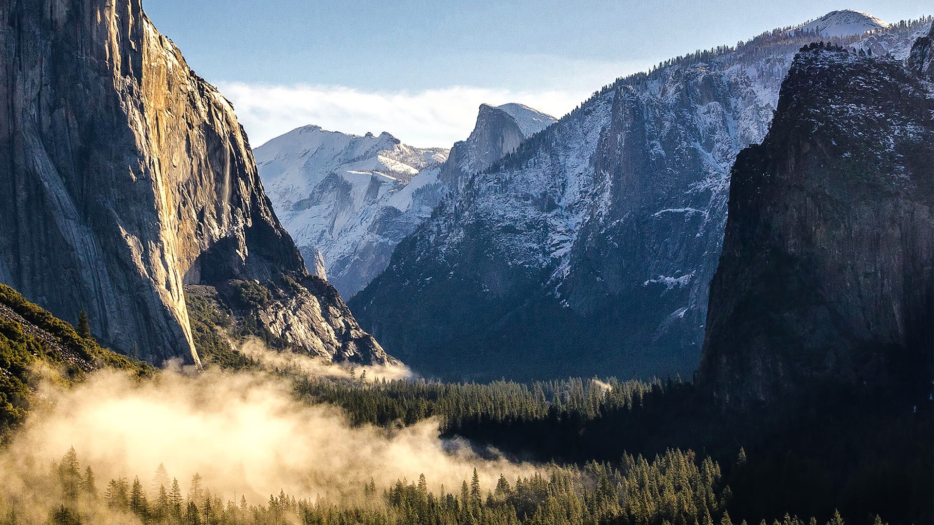 Mountains of Yosemite National Park HD Wallpaper