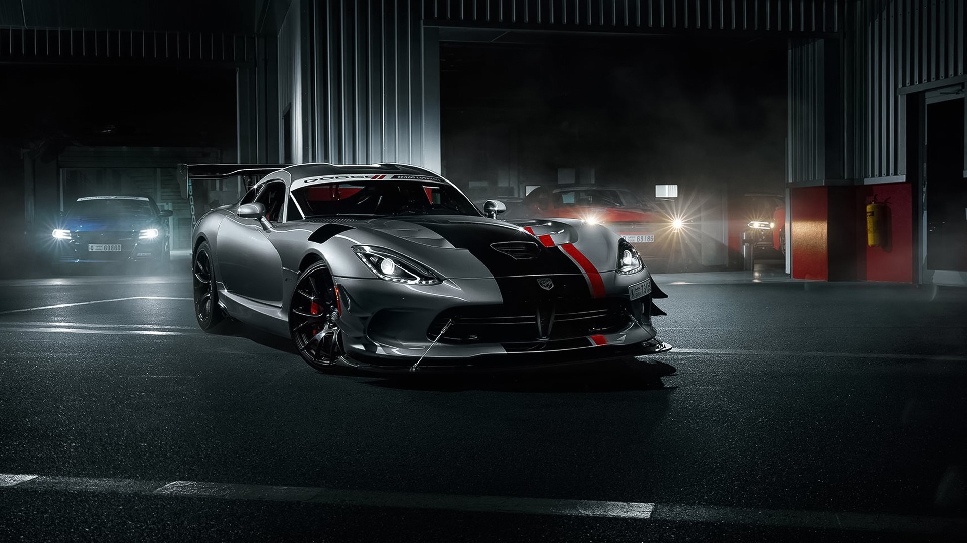 2016 Dodge Viper ACR on a wet track HD Wallpaper