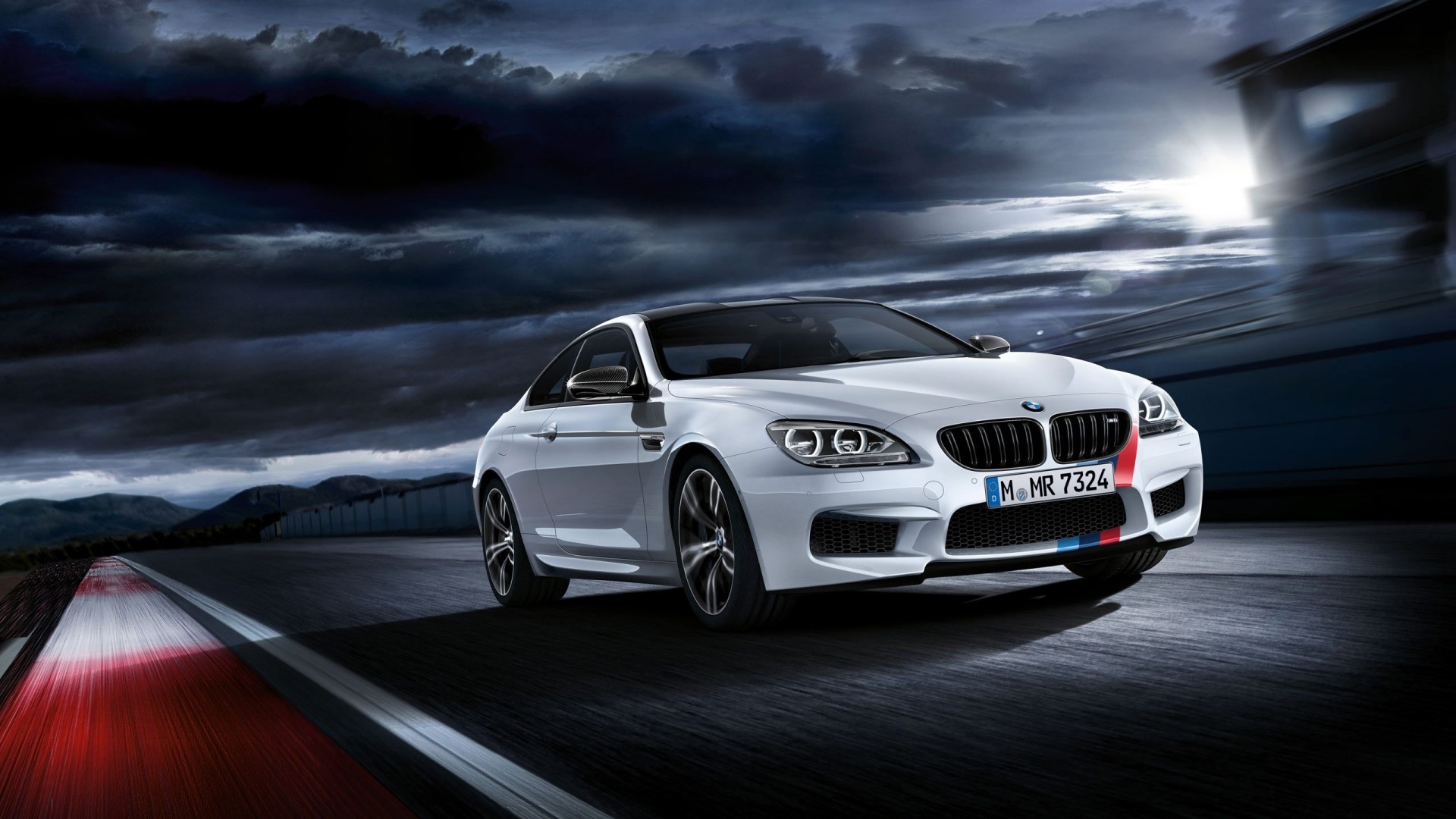 White BMW M6 Coupe on a Racetrack HD Wallpaper