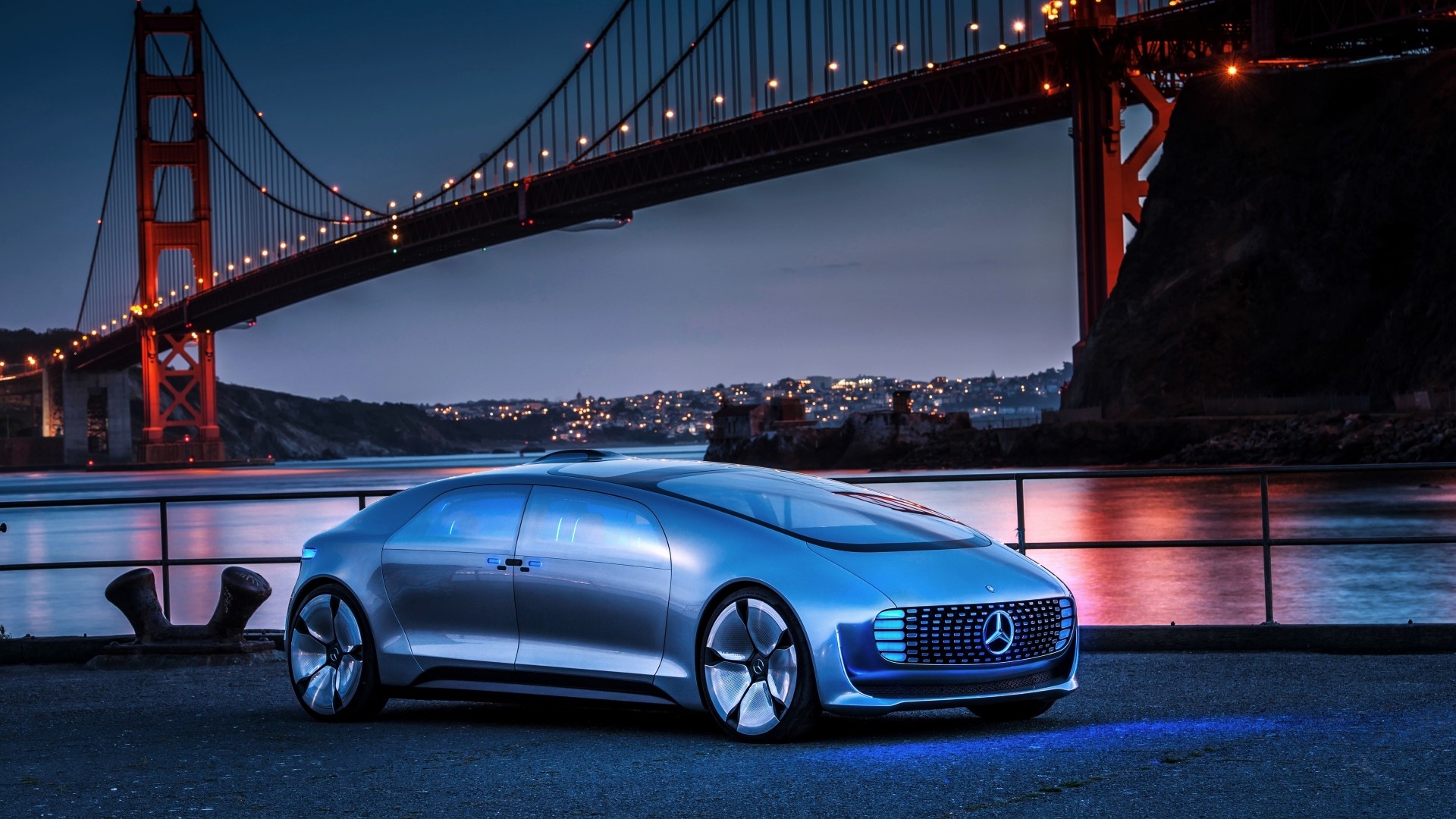 Mercedes-Benz Future Car at Golden Gate Bridge HD Wallpaper